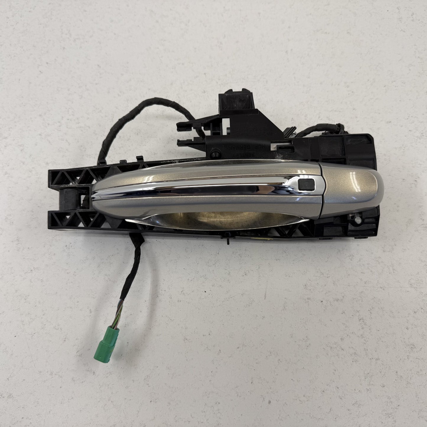 2014-2018 Bentley Flying Spur Passenger Right Rear Exterior Door Handle OEM