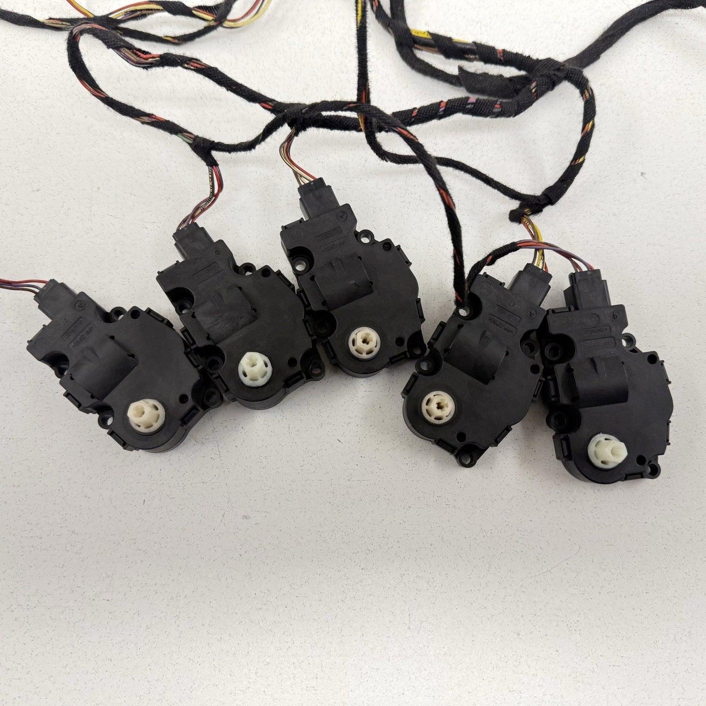 10-16 Mercedes W212 E350 HVAC Box AC Flap Motor Air Mix Actuator Set OEM