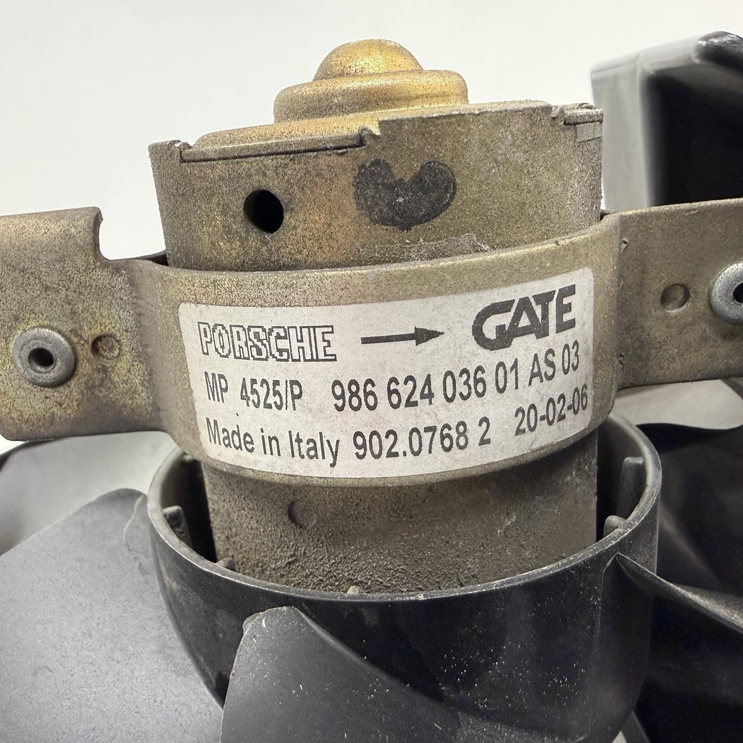05-12 Porsche Boxster Cayman 987 Air Intake Engine Cooling Fan W/ Shroud OEM