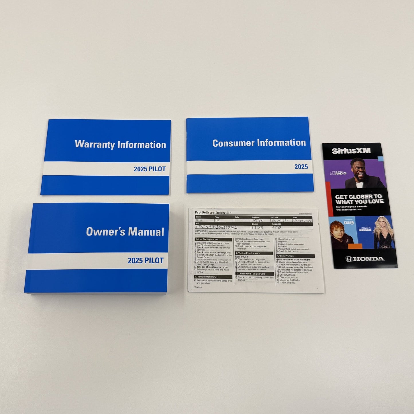 2025 Honda Pilot Vehicle Operator Owner's Manual Set With Case OEM