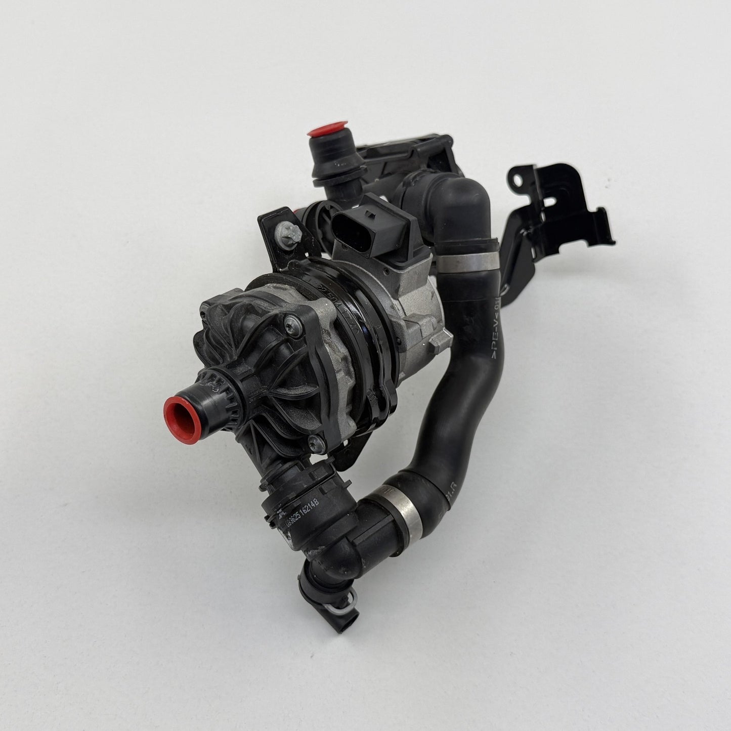 2014-2017 Mercedes-Benz S550 W222 Auxiliary Coolant Water Circulation Pump OEM