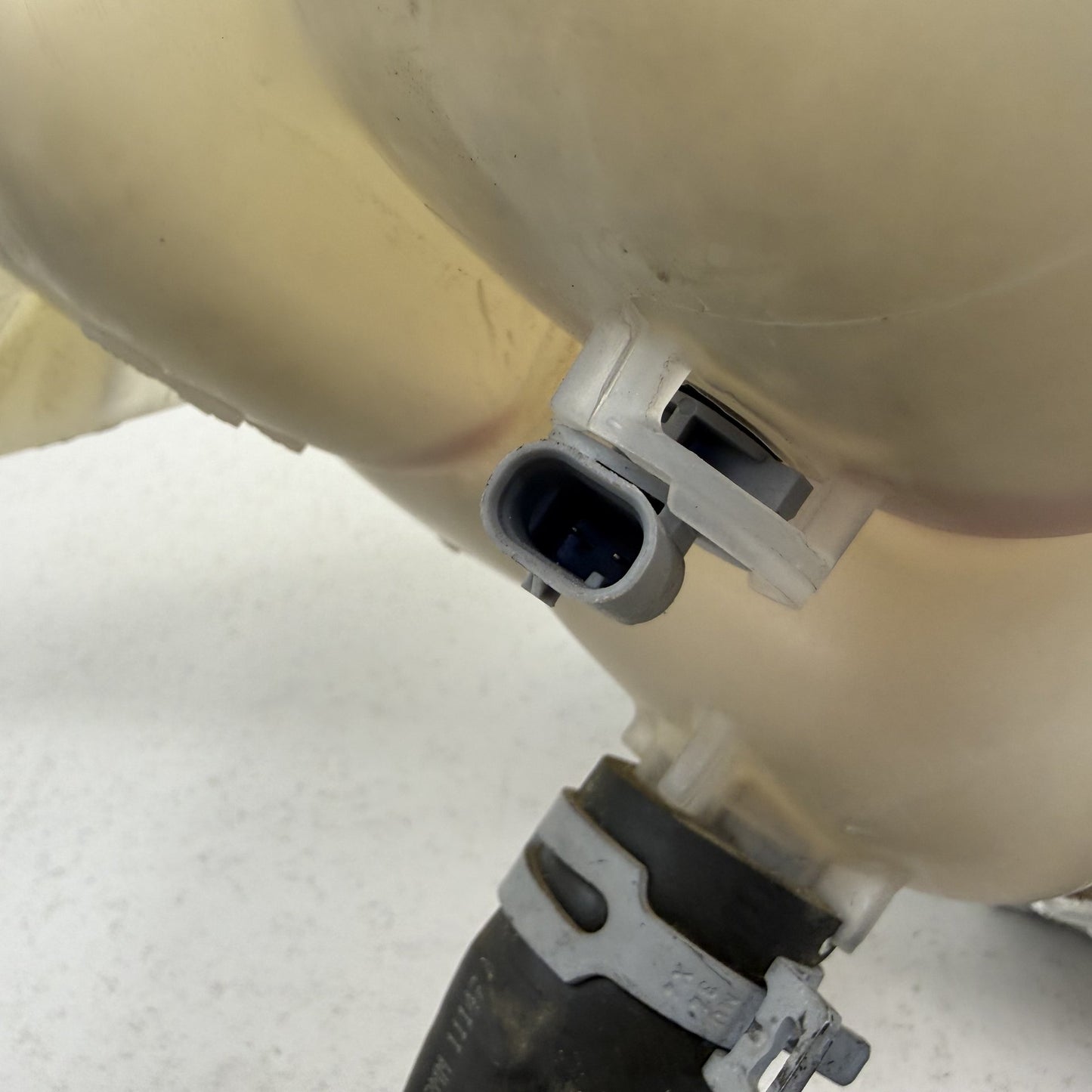 2019-2026 Ram 2500 3500 Cummins Coolant Reservoir Overflow Expansion Tank OEM