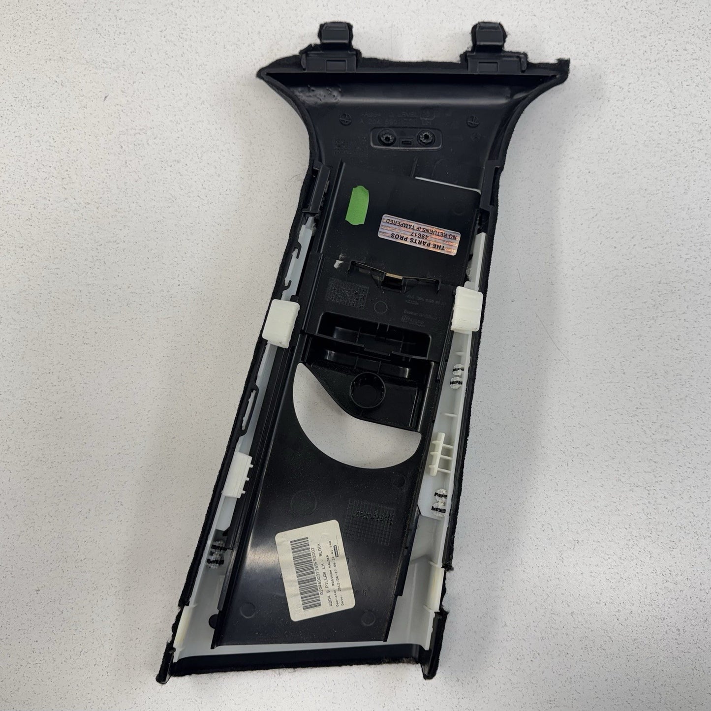 08-14 Mercedes W204 C250 Driver Left Upper B Pillar Trim Cover Black OEM