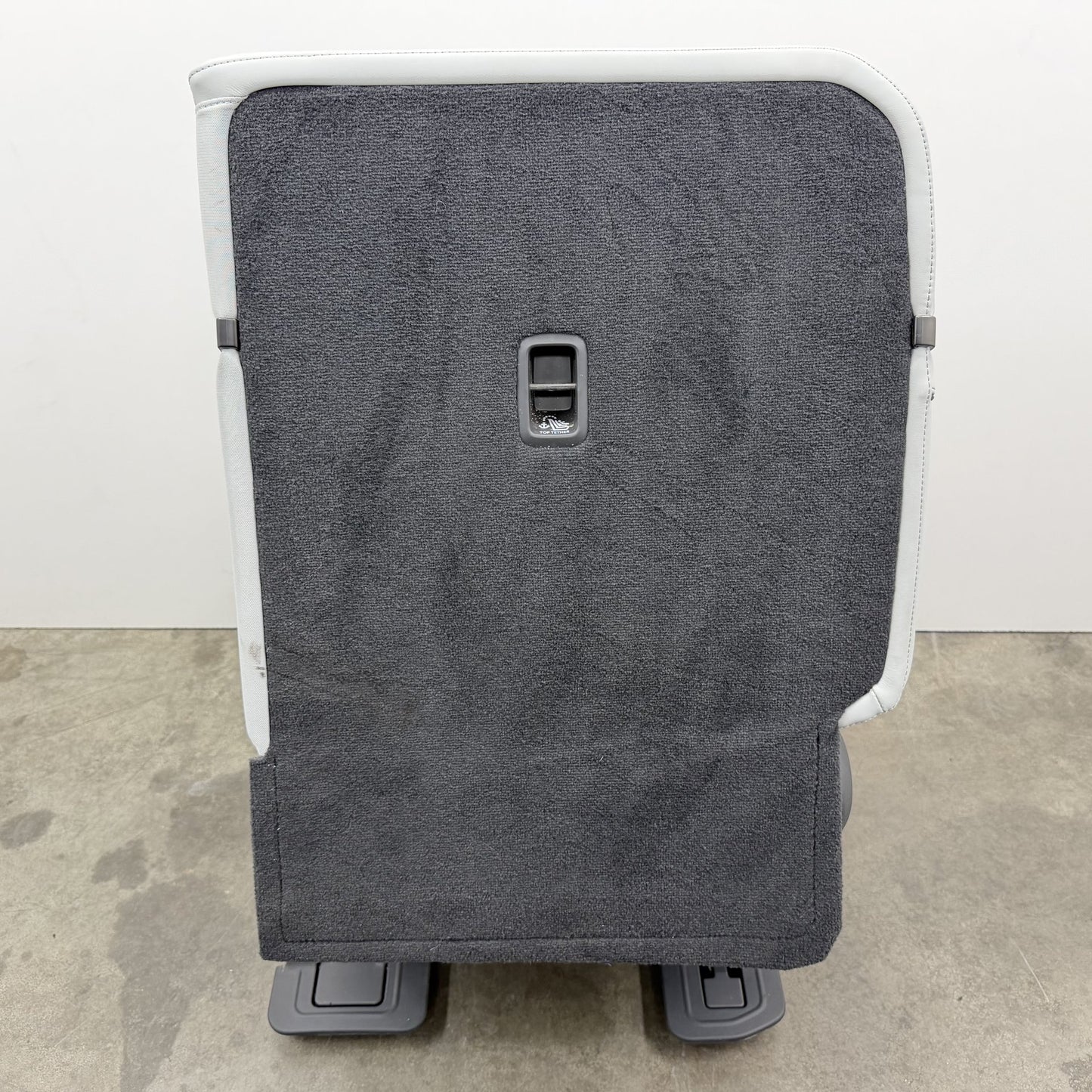 2022-2024 Rivian R1S Right Rear 2nd Second Row 40 Split Seat Ocean Coast OEM