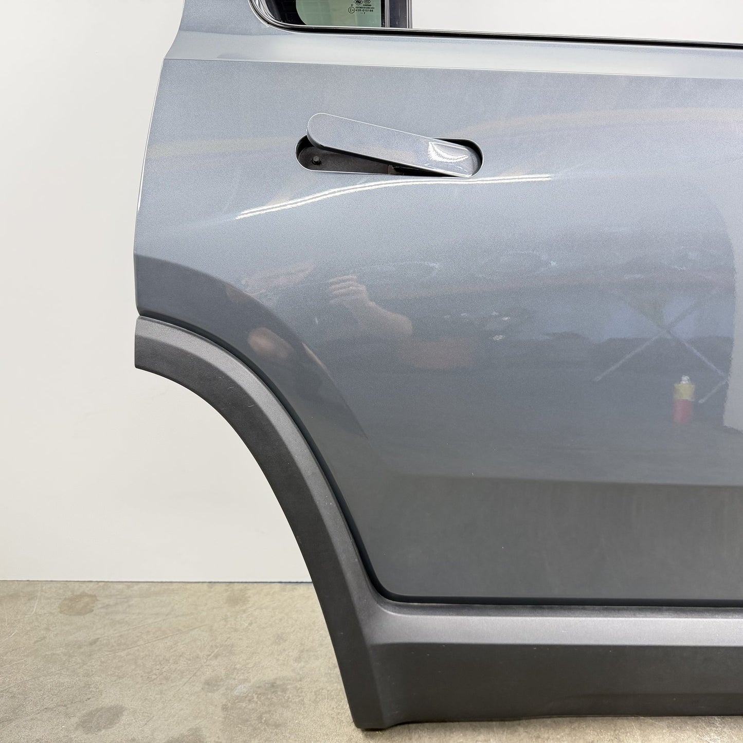 2022-2024 Rivian R1S Passenger Right Rear Door Shell Complete W/ Glass OEM