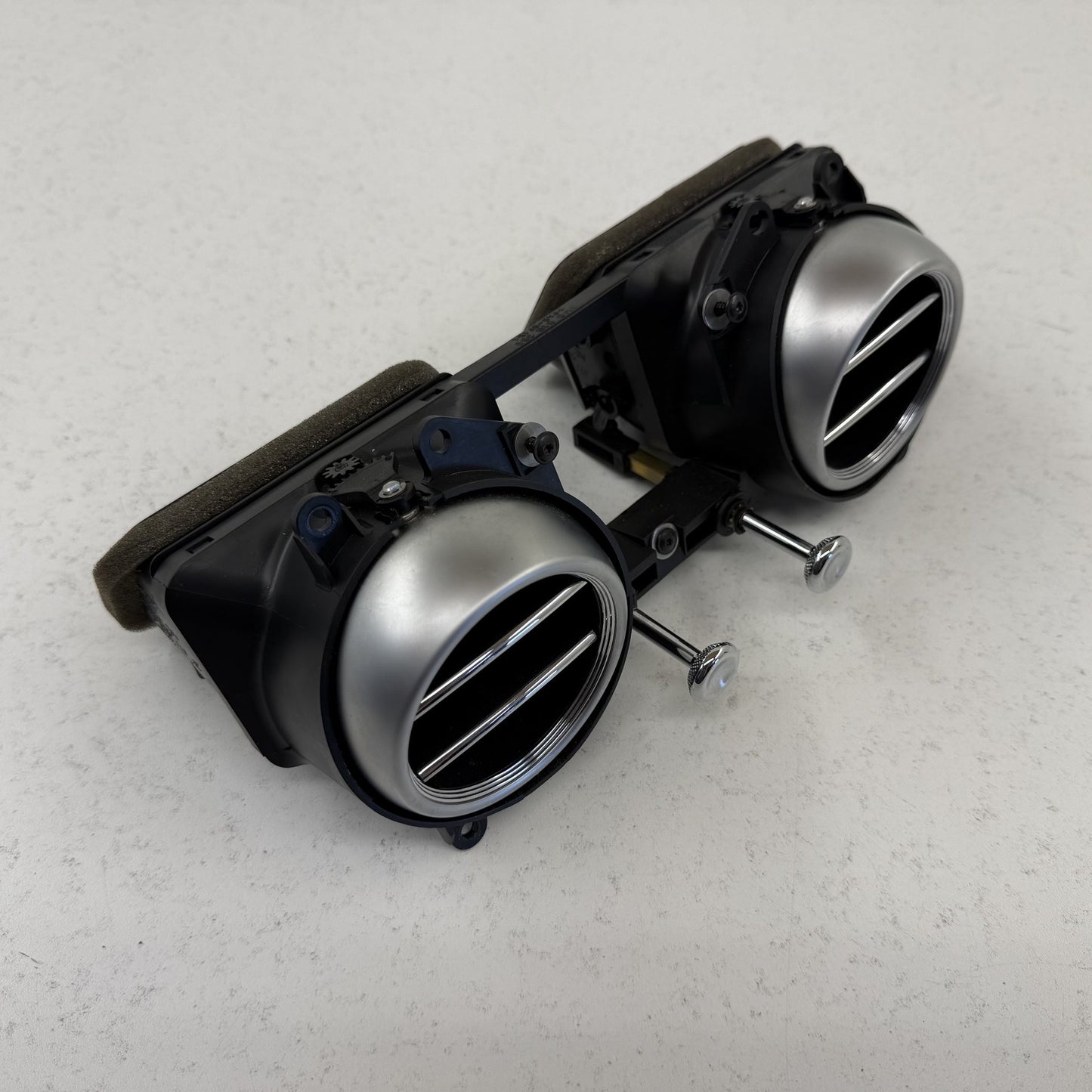 2014-2018 Bentley Flying Spur Dashboard Center Dash AC Air Vent 3W0819359 OEM
