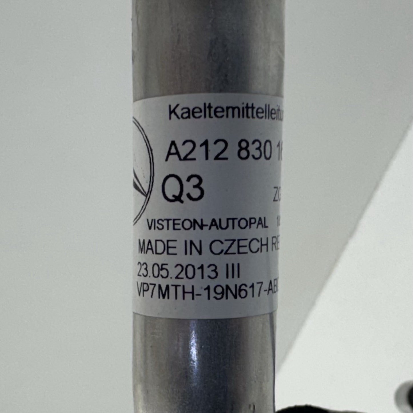 10-16 Mercedes E350 W212 HVAC AC Air Conditioning Hose Line Pipe Tube OEM