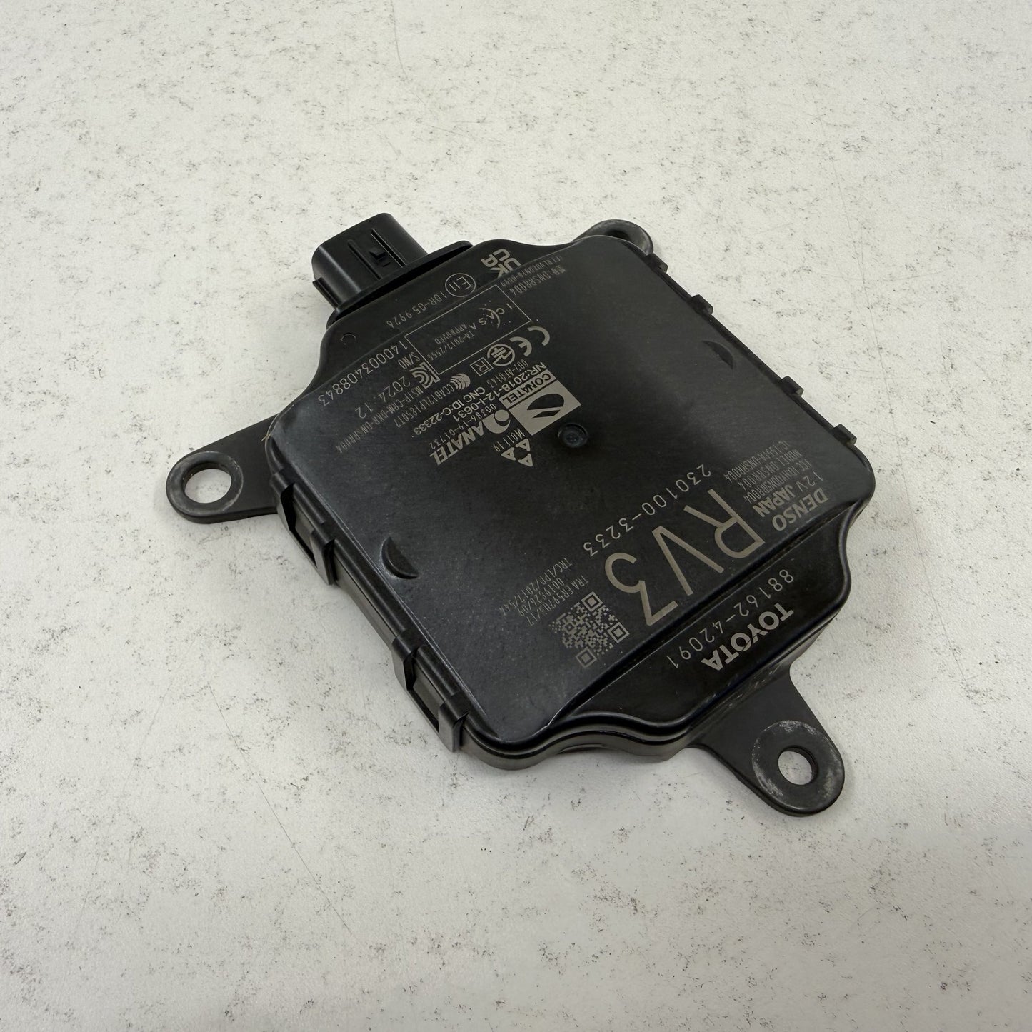 2020-2025 Toyota RAV4 Rear Blind Spot Radar Sensor Left Or Right 88162-42091 OEM
