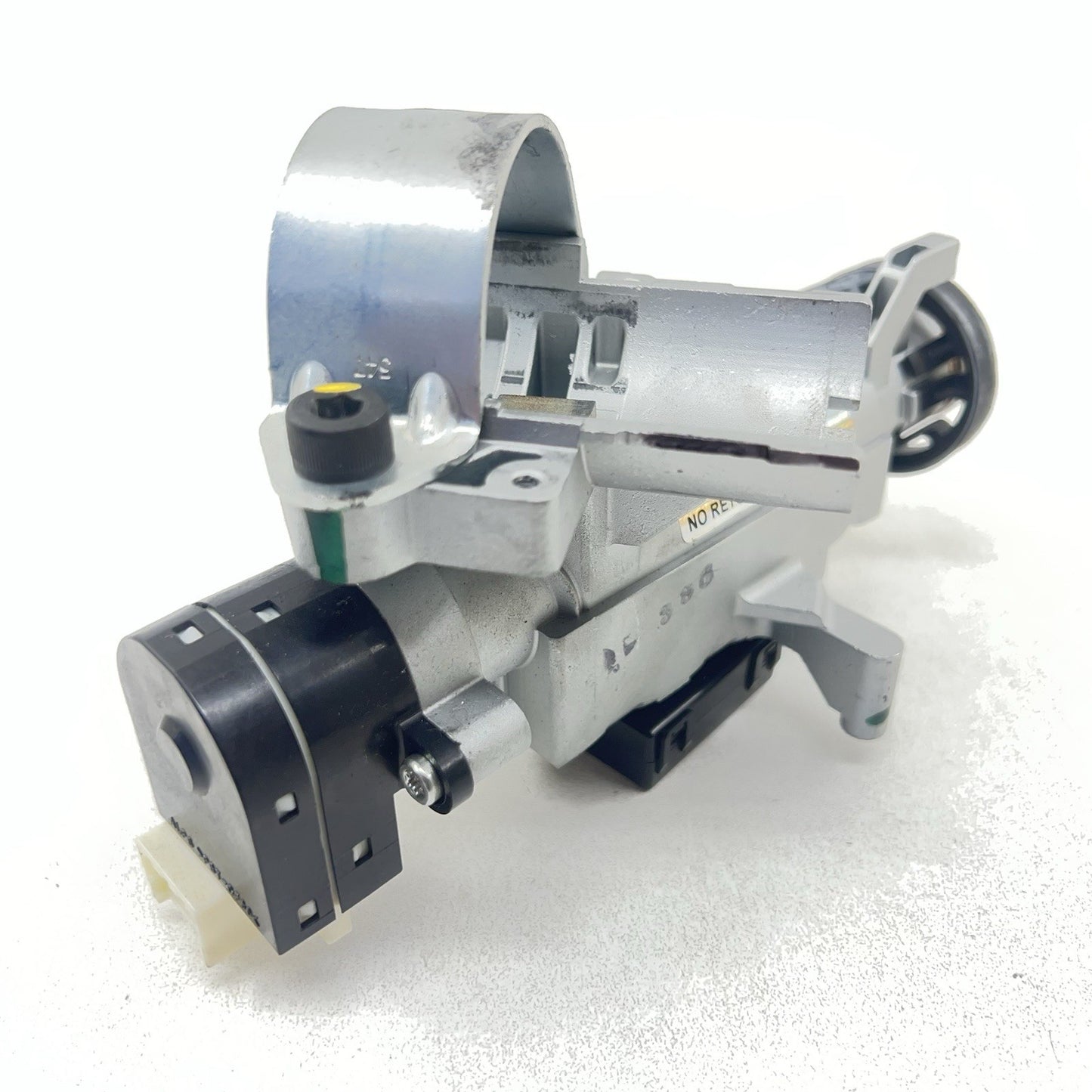 10-15 CHEVROLET CAMARO SS STEERING COLUMN IGNITION SWITCH CYLINDER WITH KEY OEM
