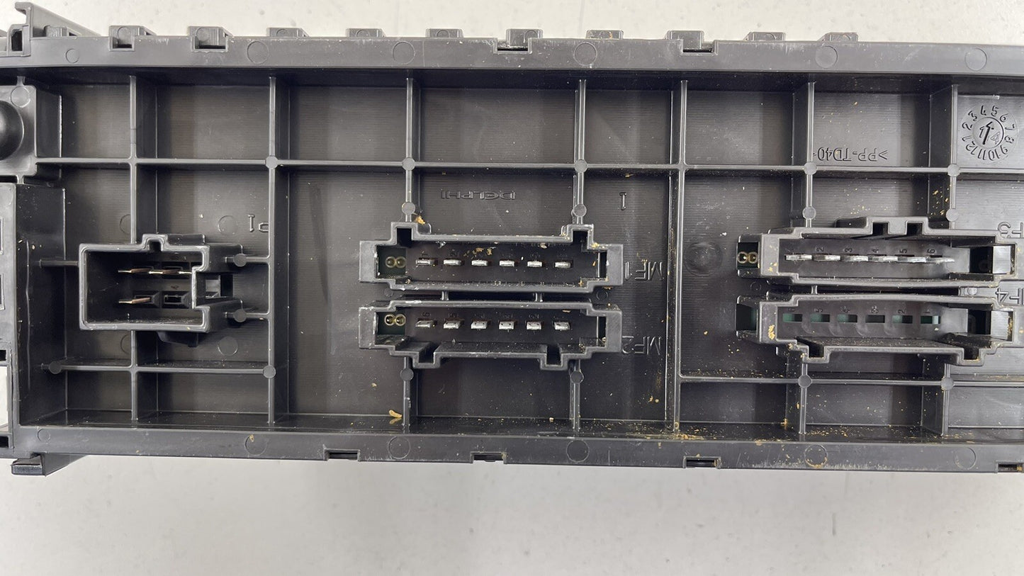 13-16 MERCEDES GL350 X166 RIGHT FRONT SEAT FUSE RELAY BOX MODULE 1665420518 OEM