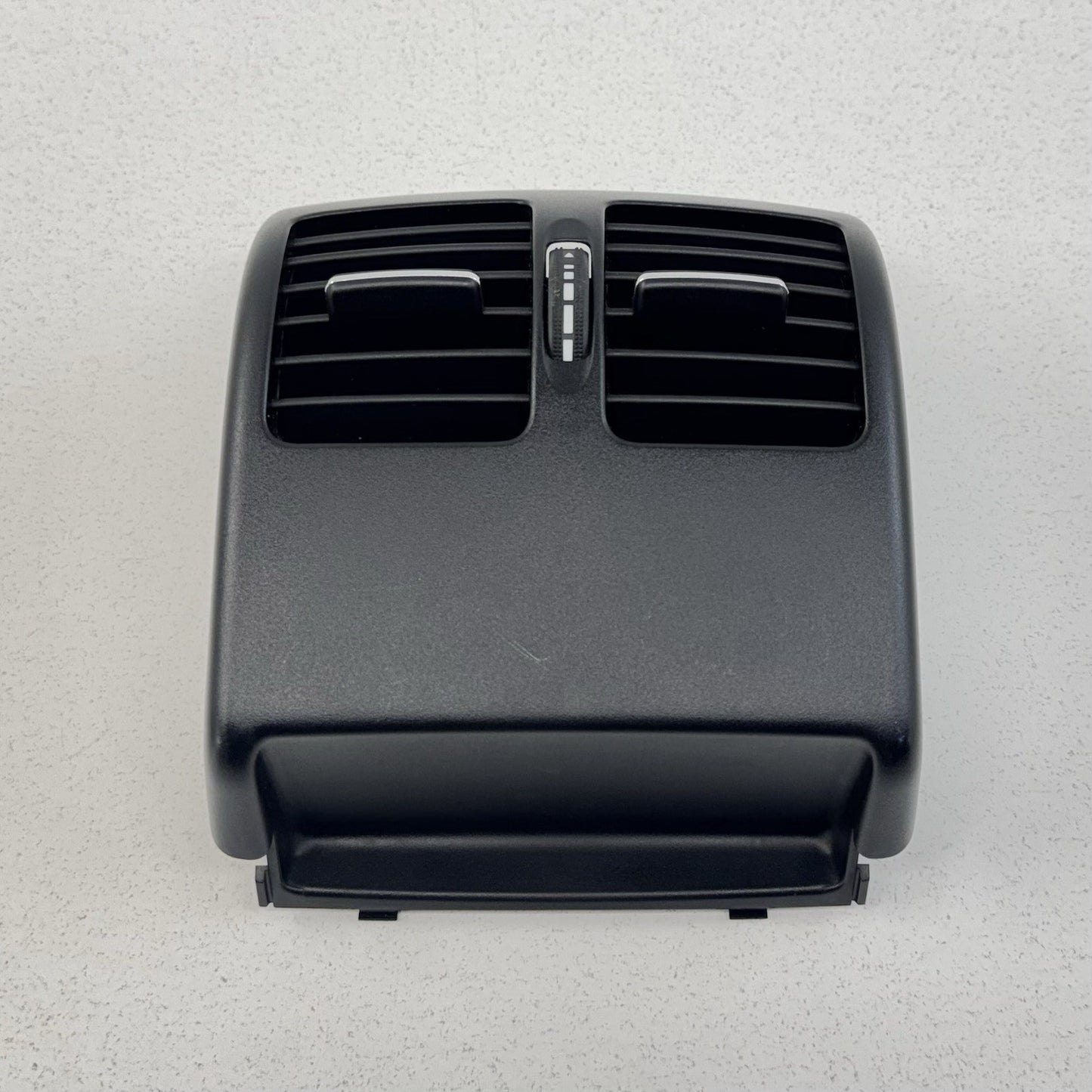 08-14 Mercedes W204 C250 Rear Center Console AC Air Outlet Vent Grille Black OEM