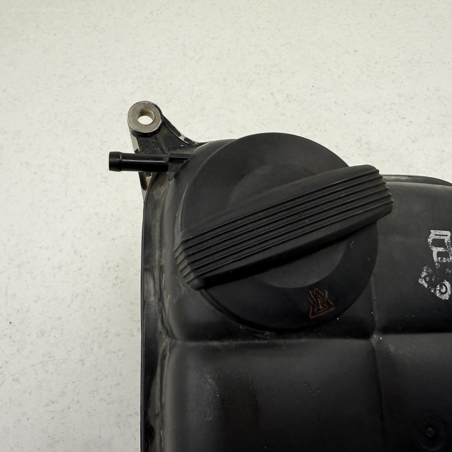 2014-2018 Bentley Flying Spur Coolant Reservoir Overflow Expansion Tank OEM