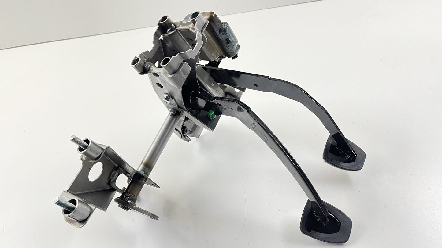 22-23 TOYOTA GR86 MANUAL TRANSMISSION CLUTCH BRAKE PEDAL ASSEMBLY OEM