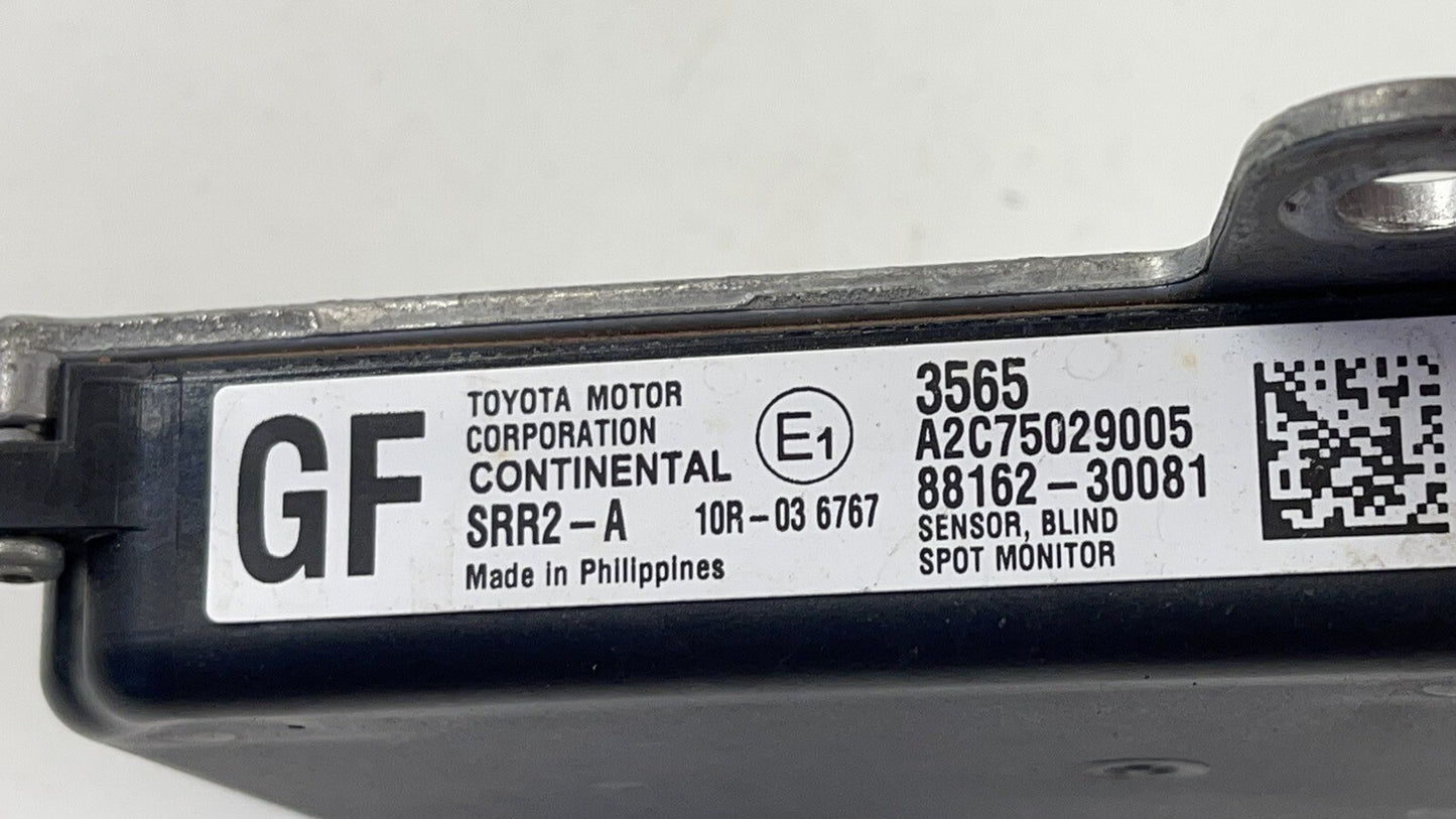 16-20 LEXUS GS F REAR BLIND SPOT RADAR MONITOR SENSOR MODULE 88162-30081 OEM