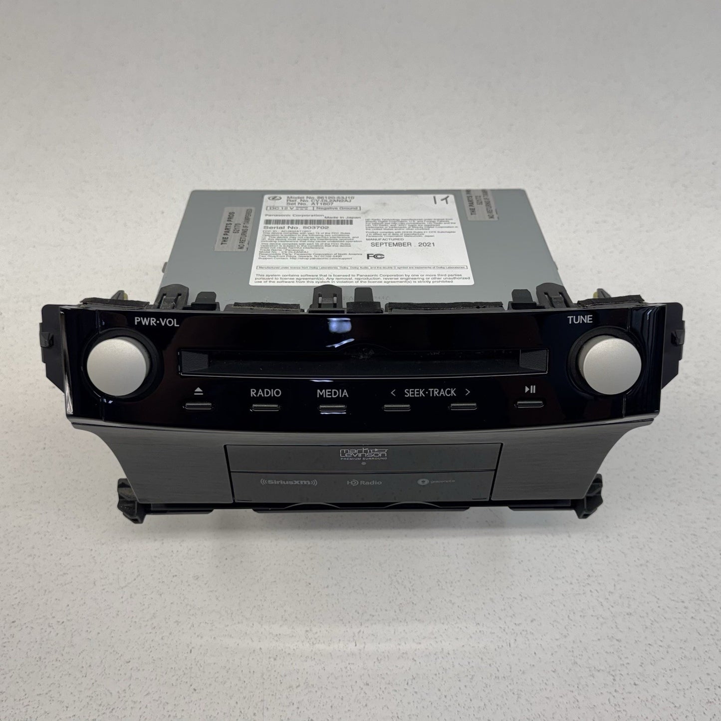 21-25 Lexus IS350 IS500 Mark Levinson Radio Head Unit CD Player Receiver OEM