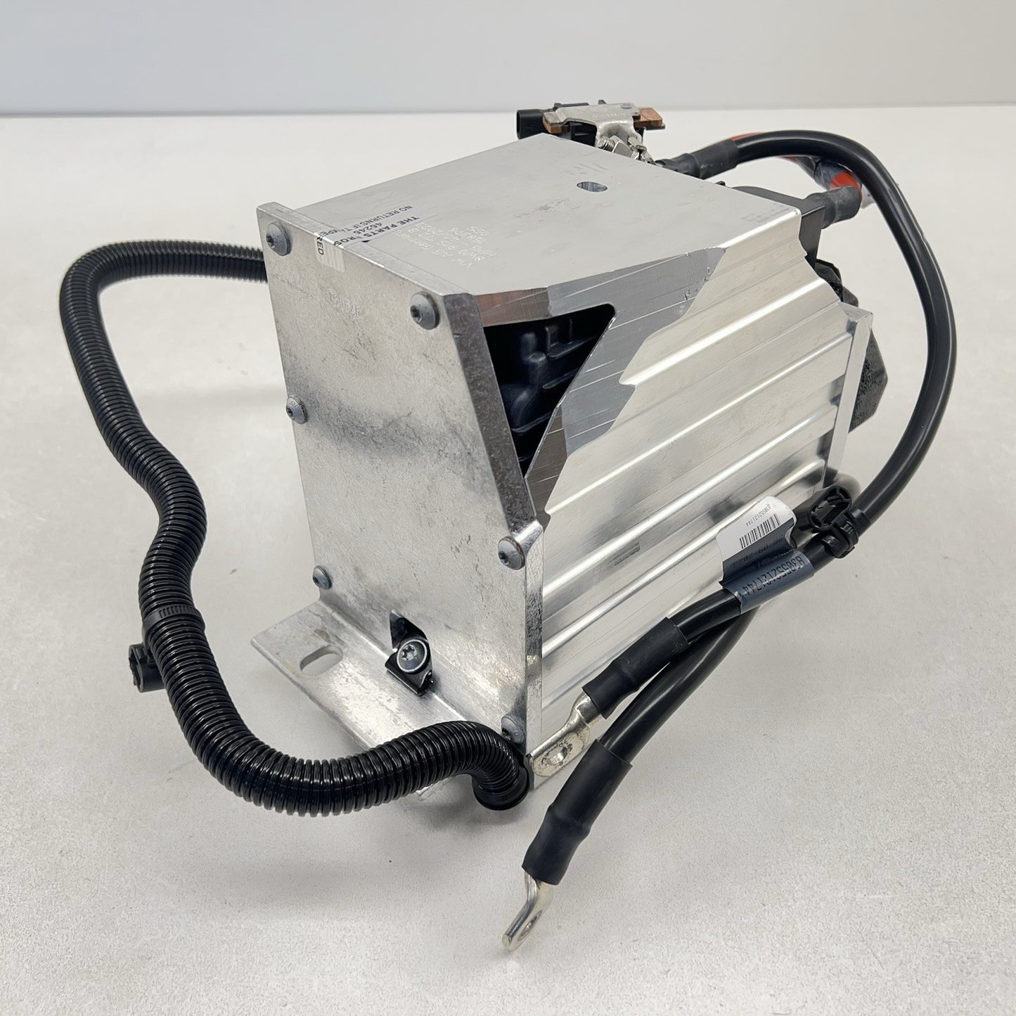 21-24 AUDI A4 AUXILIARY ELECTRICAL BATTERY ASSEMBLY WITH CABLES OEM