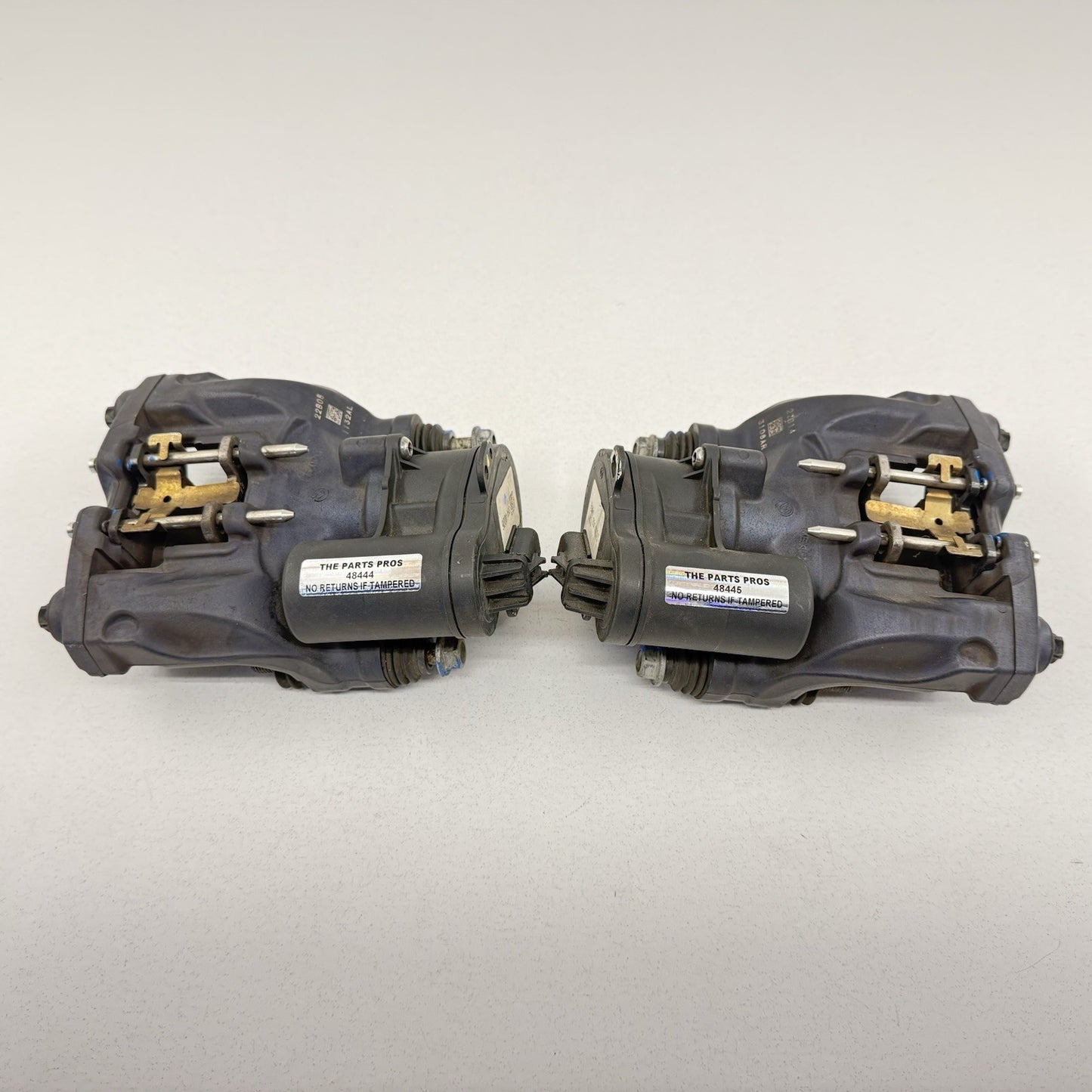 22-26 Cadillac CT4 Blackwing Rear Parking Park Brake Caliper Pair Left Right OEM