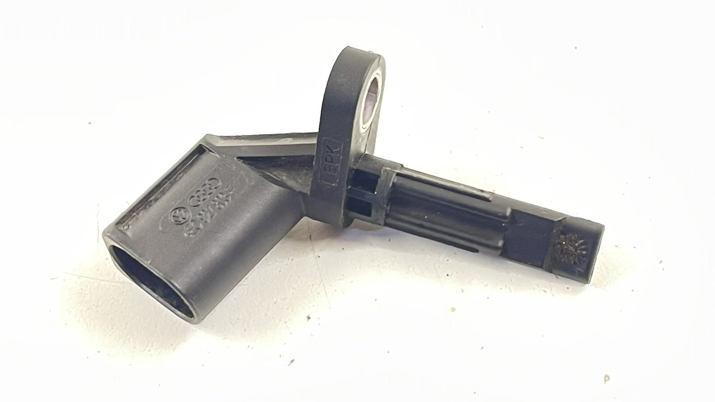 15-18 AUDI A8 ABS WHEEL SPEED SENSOR 4E0 927 803 F OEM