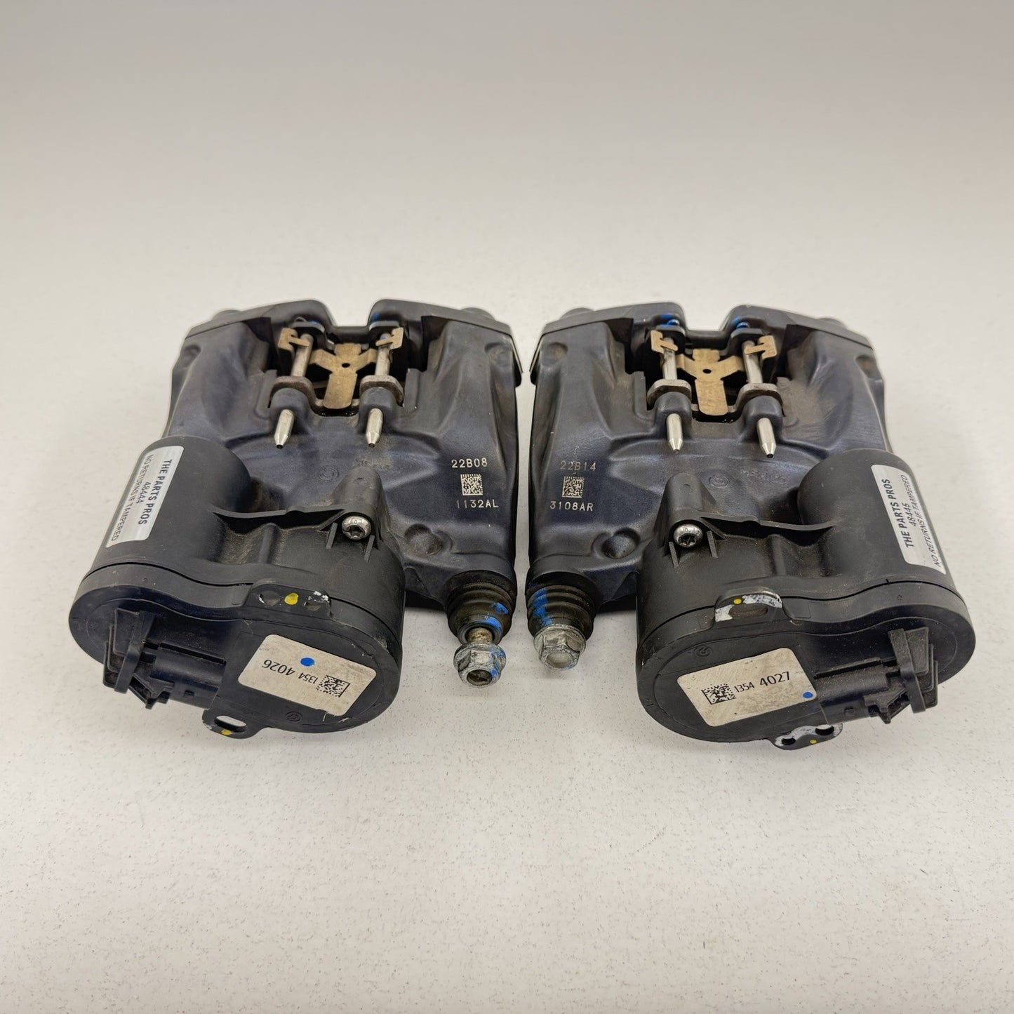 22-26 Cadillac CT4 Blackwing Rear Parking Park Brake Caliper Pair Left Right OEM