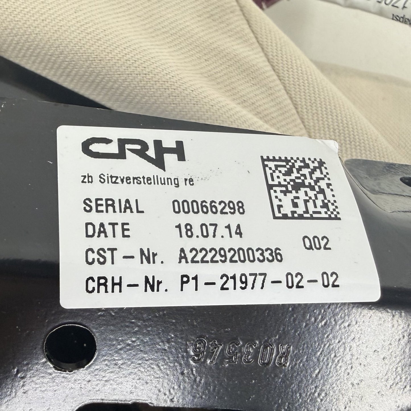 2014-2017 Mercedes-Benz S550 W222 Right Rear Power Seat Lower Cushion Beige OEM