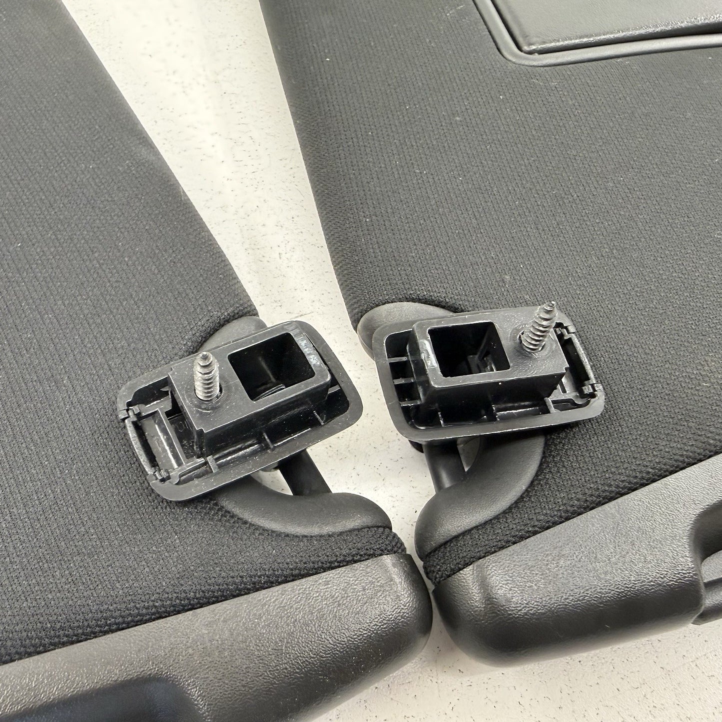 15-23 Dodge Charger SRT Illuminated Sunvisor Sun Visor Shade Pair Black OEM