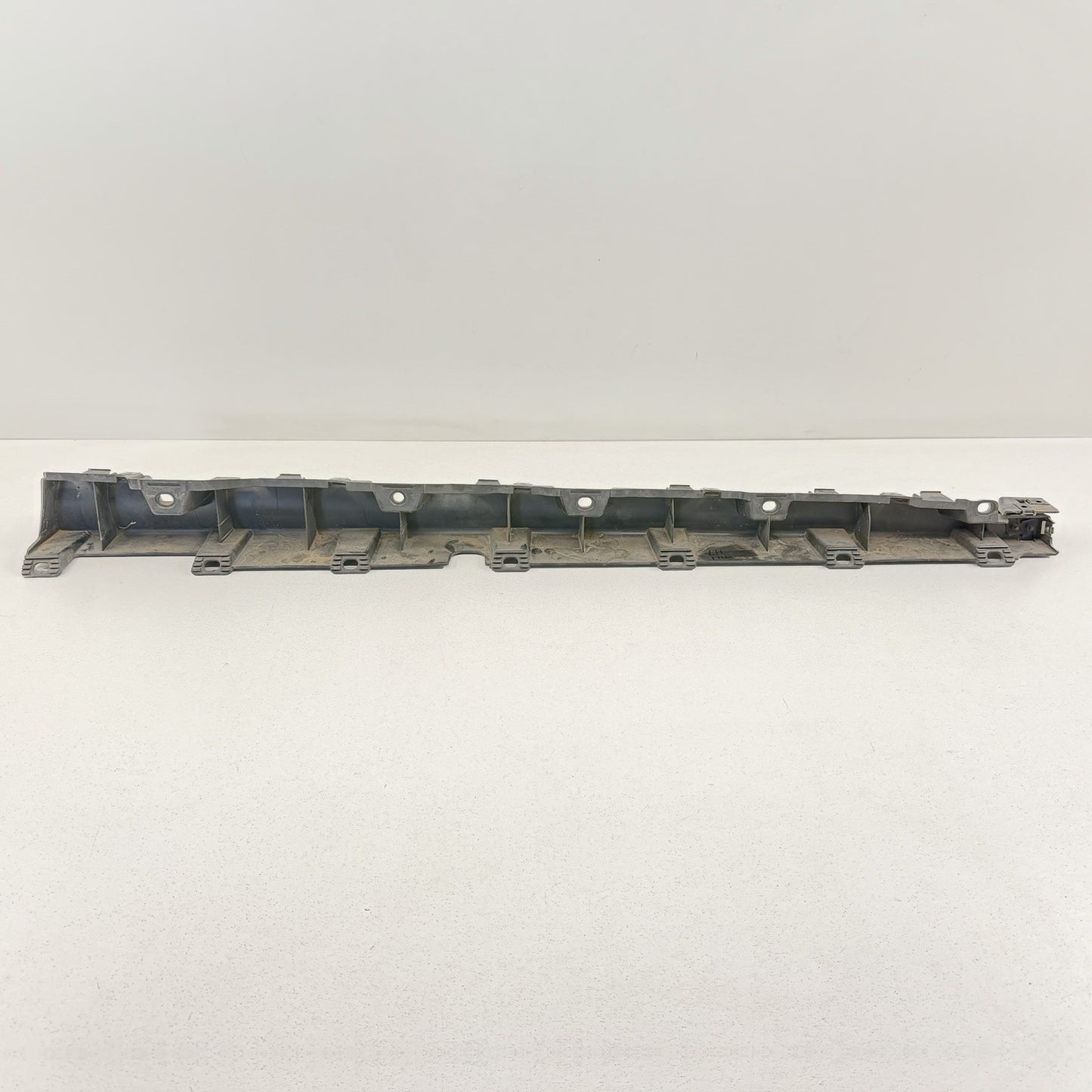 17-23 Audi R8 Driver Left Side Skirt Rocker Panel Molding Cover Trim OEM