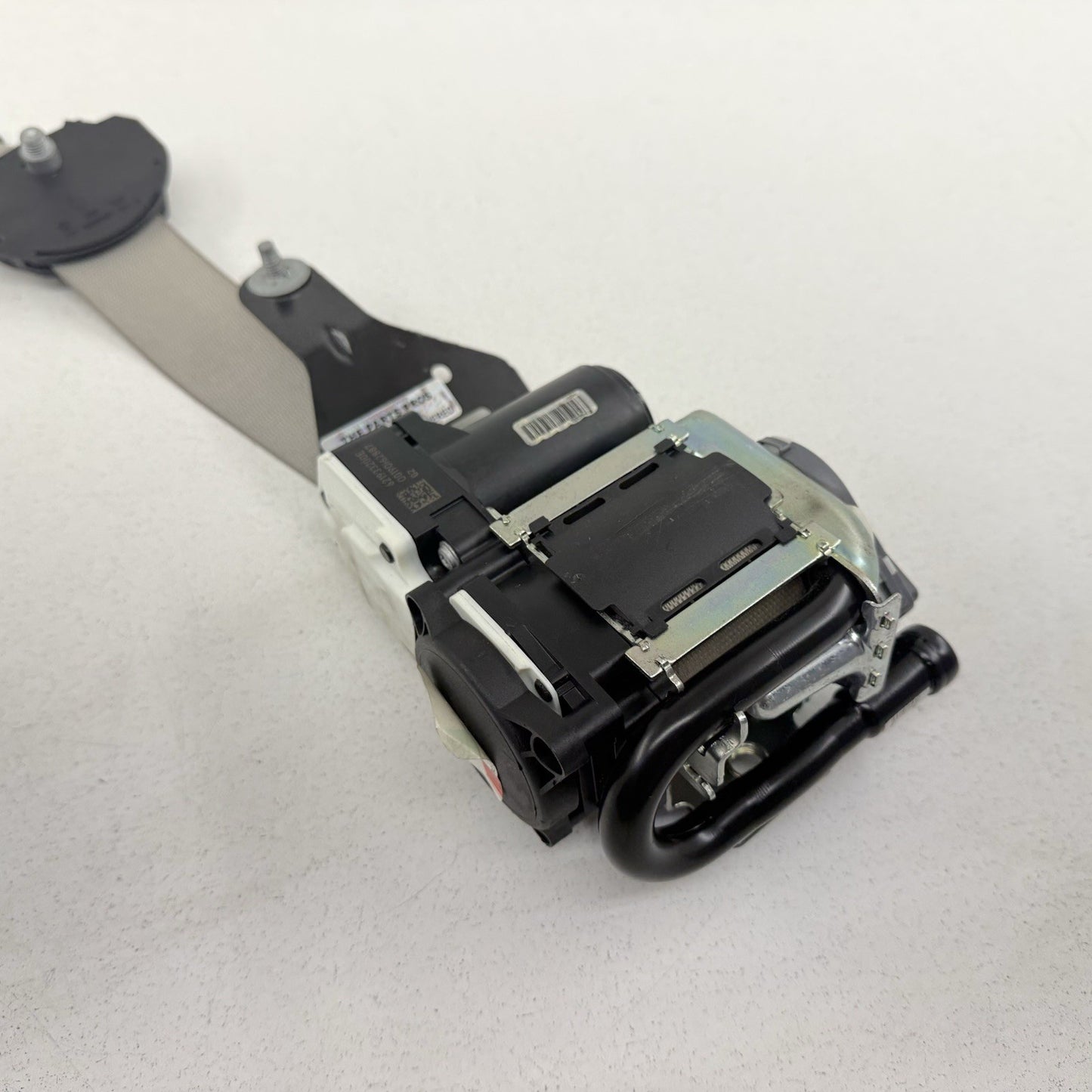 12-18 Mercedes W218 CLS550 Left Front Seat Belt Seatbelt Retractor Gray OEM