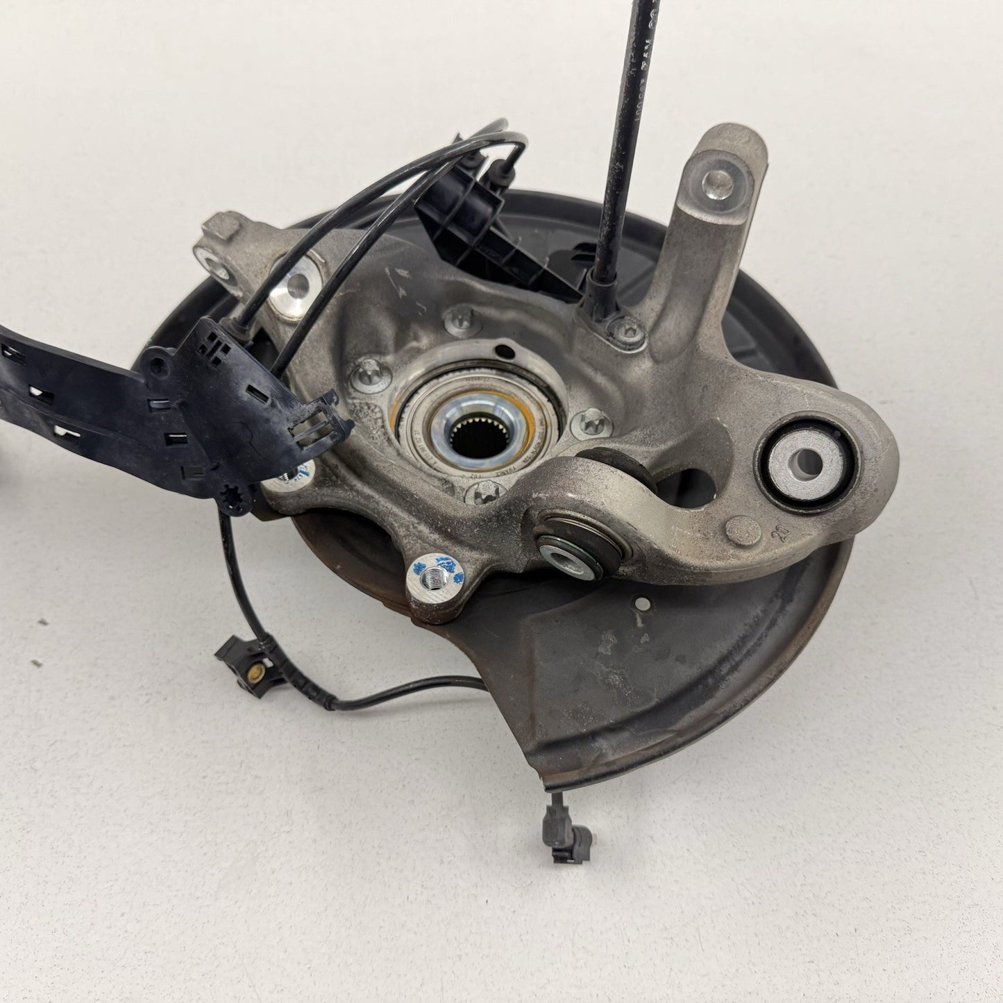 12-18 Mercedes W218 CLS550 Left Rear Knuckle W/ Control Arm Suspension Set OEM