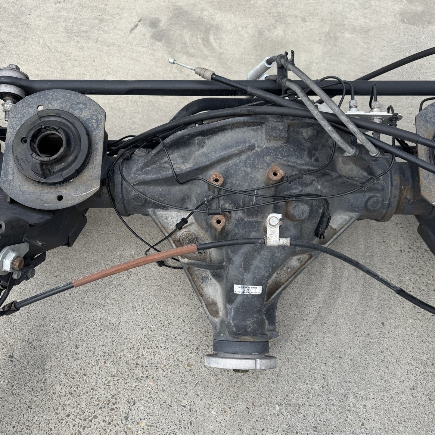 19-26 Ram 2500 Rear Axle 4X4 3.73 Ratio Locking Anti-Spin Differential OEM