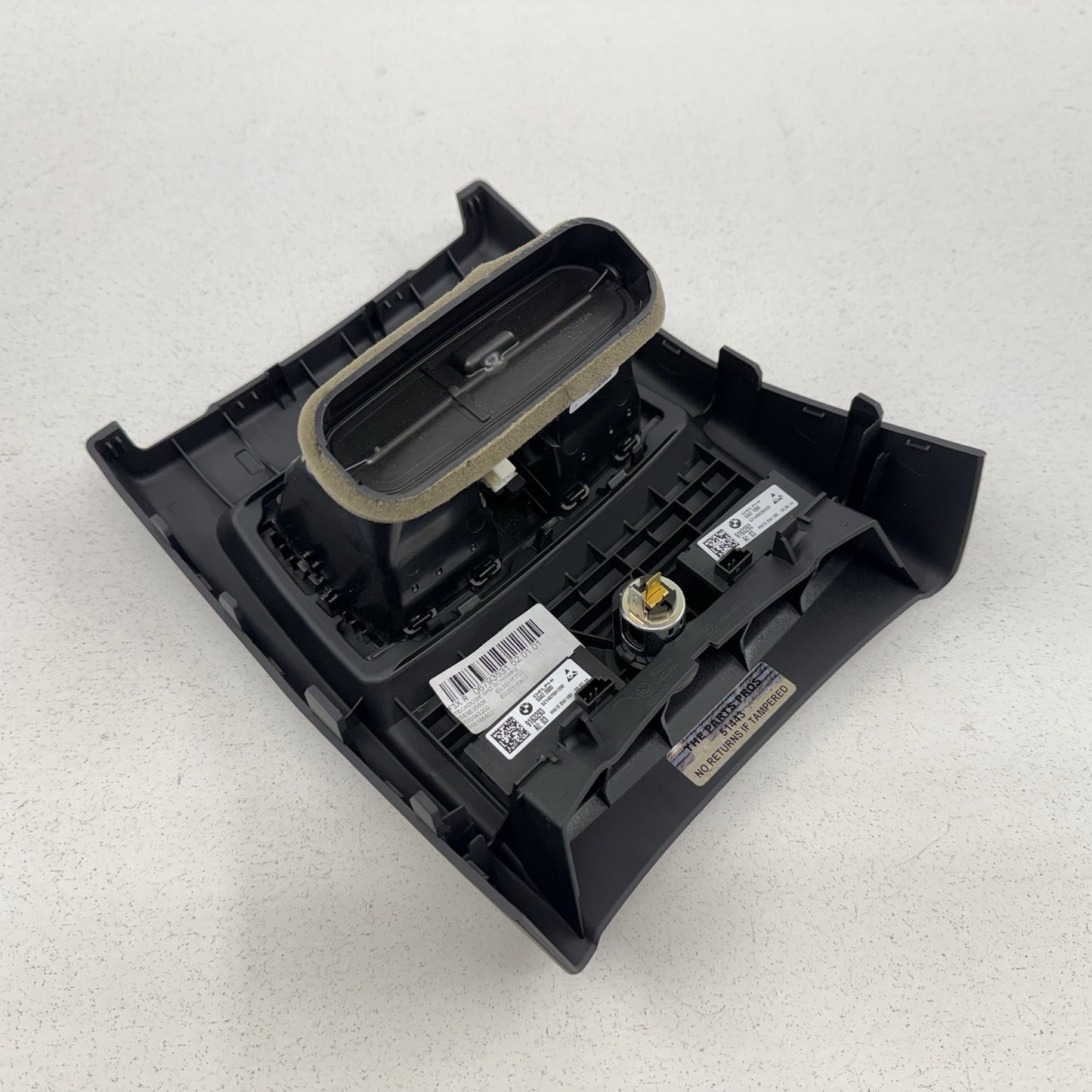 15-18 BMW F80 M3 Rear Center Console Air Vent Grill W/ Surround Trim Heated OEM