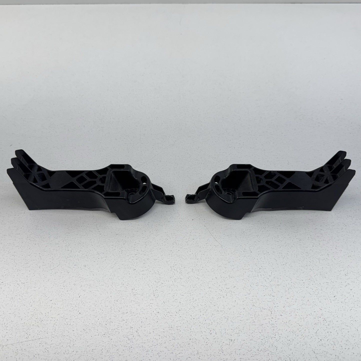 22-26 Toyota GR86 BRZ Rear Bumper Cover Bracket Support Mount Set OEM