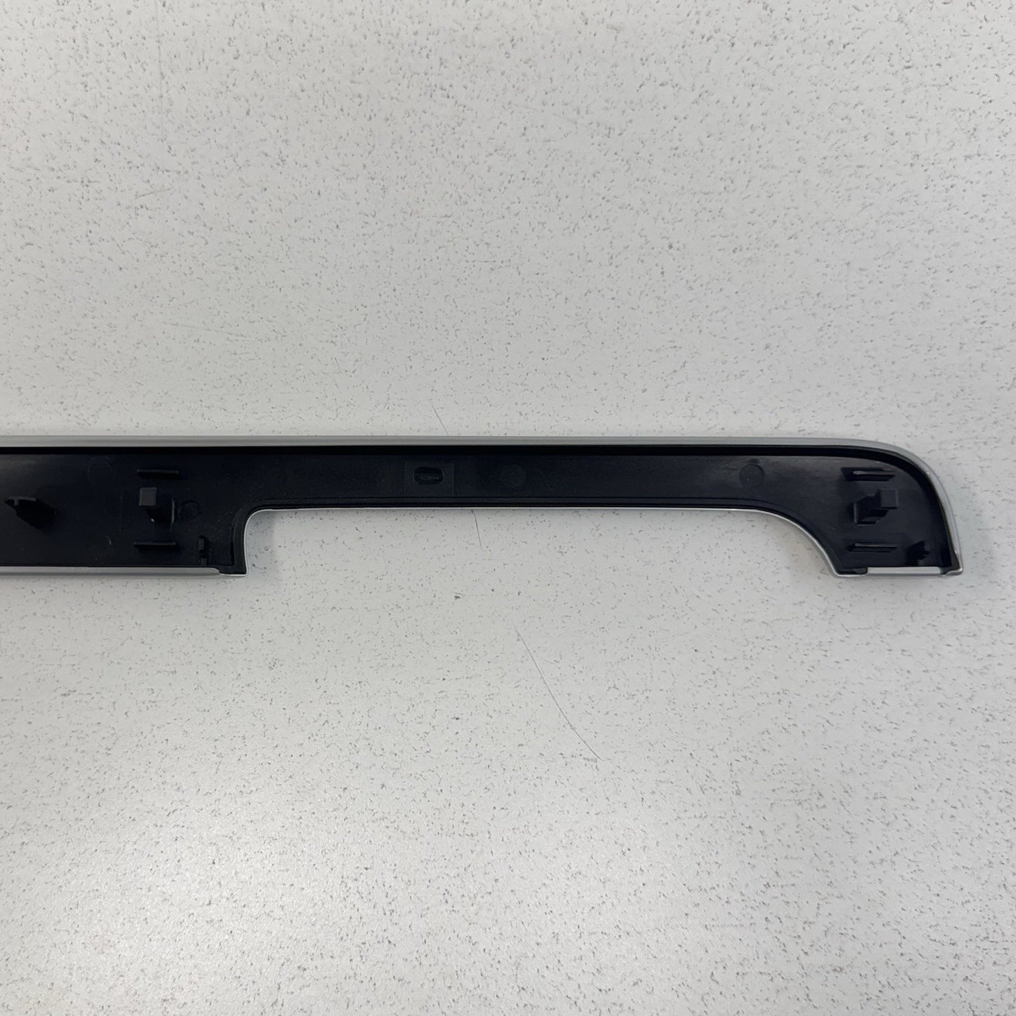 08-15 Audi TT Dashboard Dash Trim Molding Silver 8J1857186 OEM