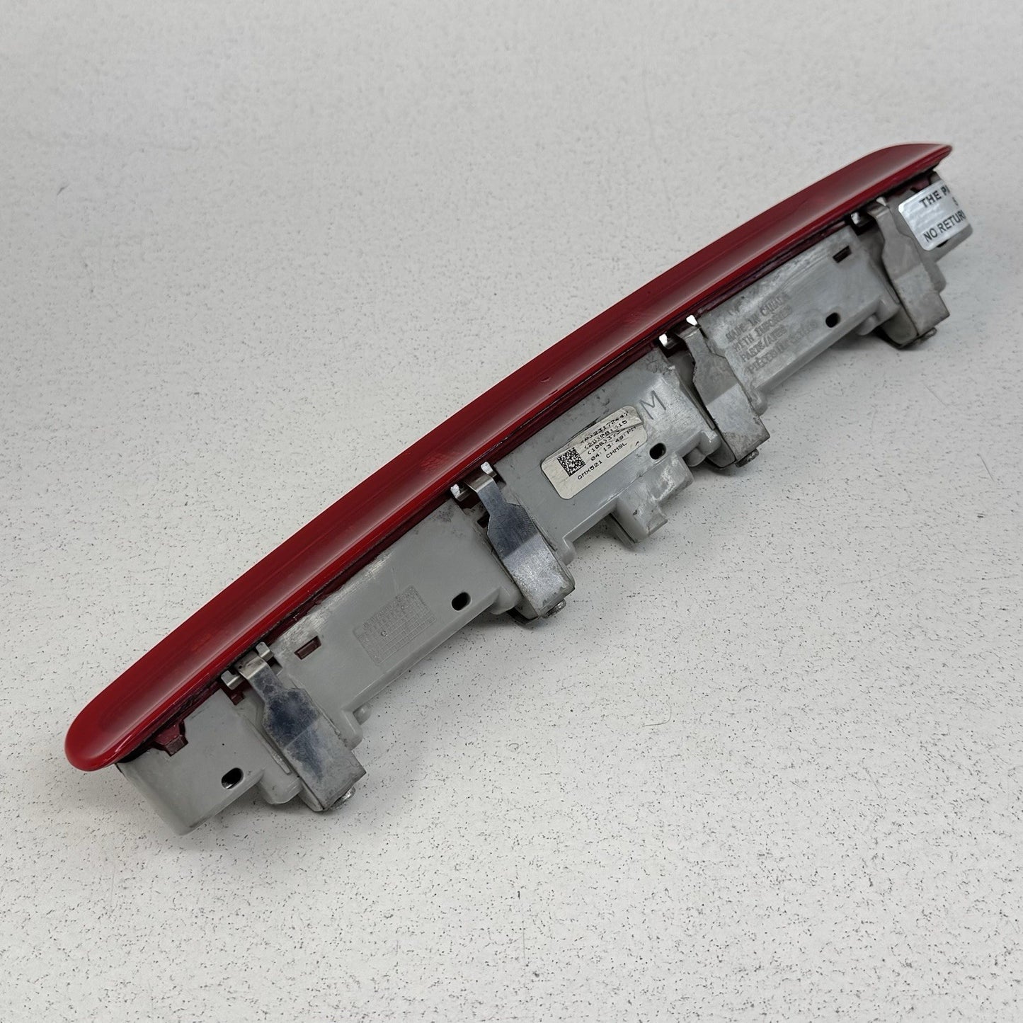 14-15 Chevrolet Camaro Rear Third Brake Light Lamp Assembly 23172447 OEM