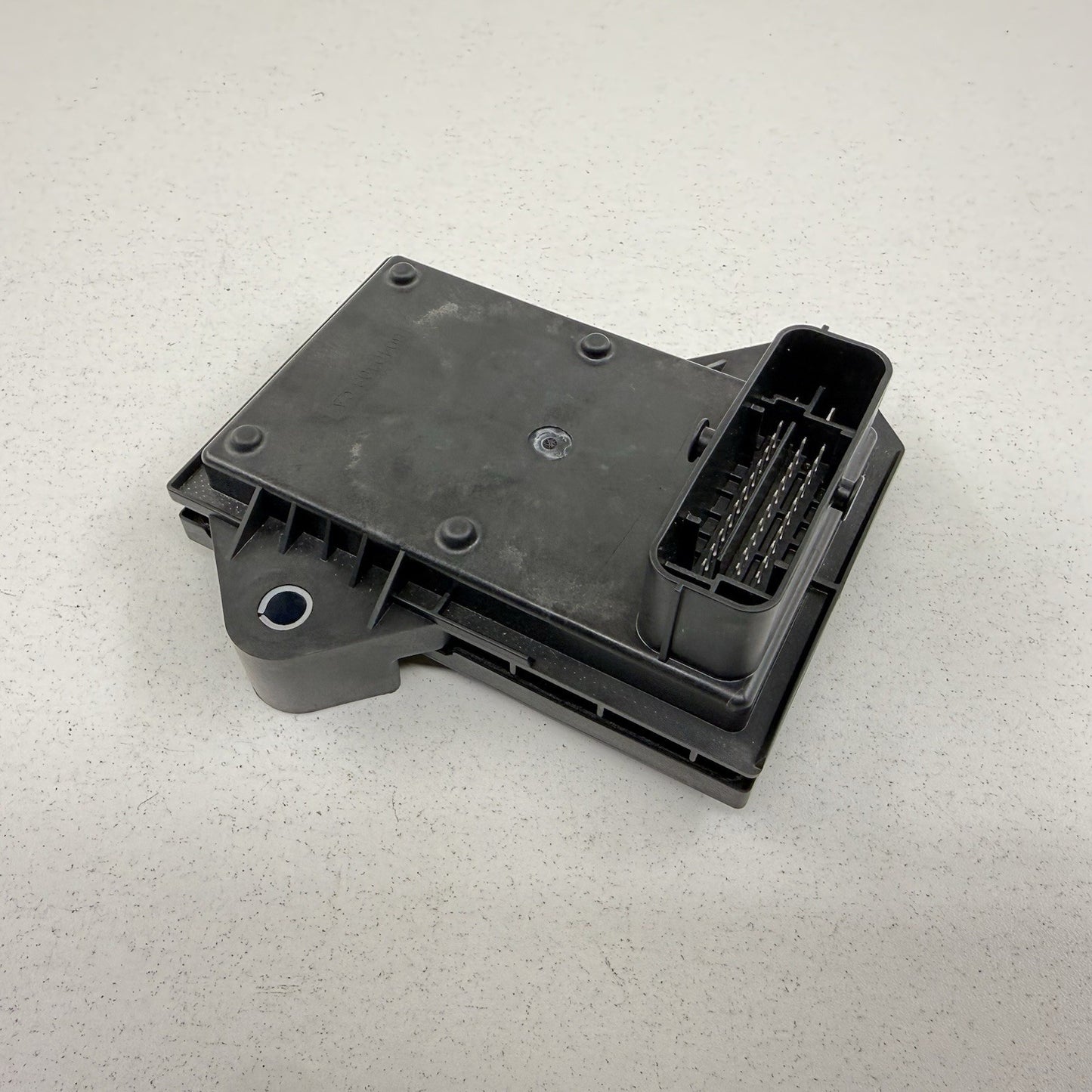 19-24 Chevrolet Camaro SS Stability Traction Control Module 84473290 OEM
