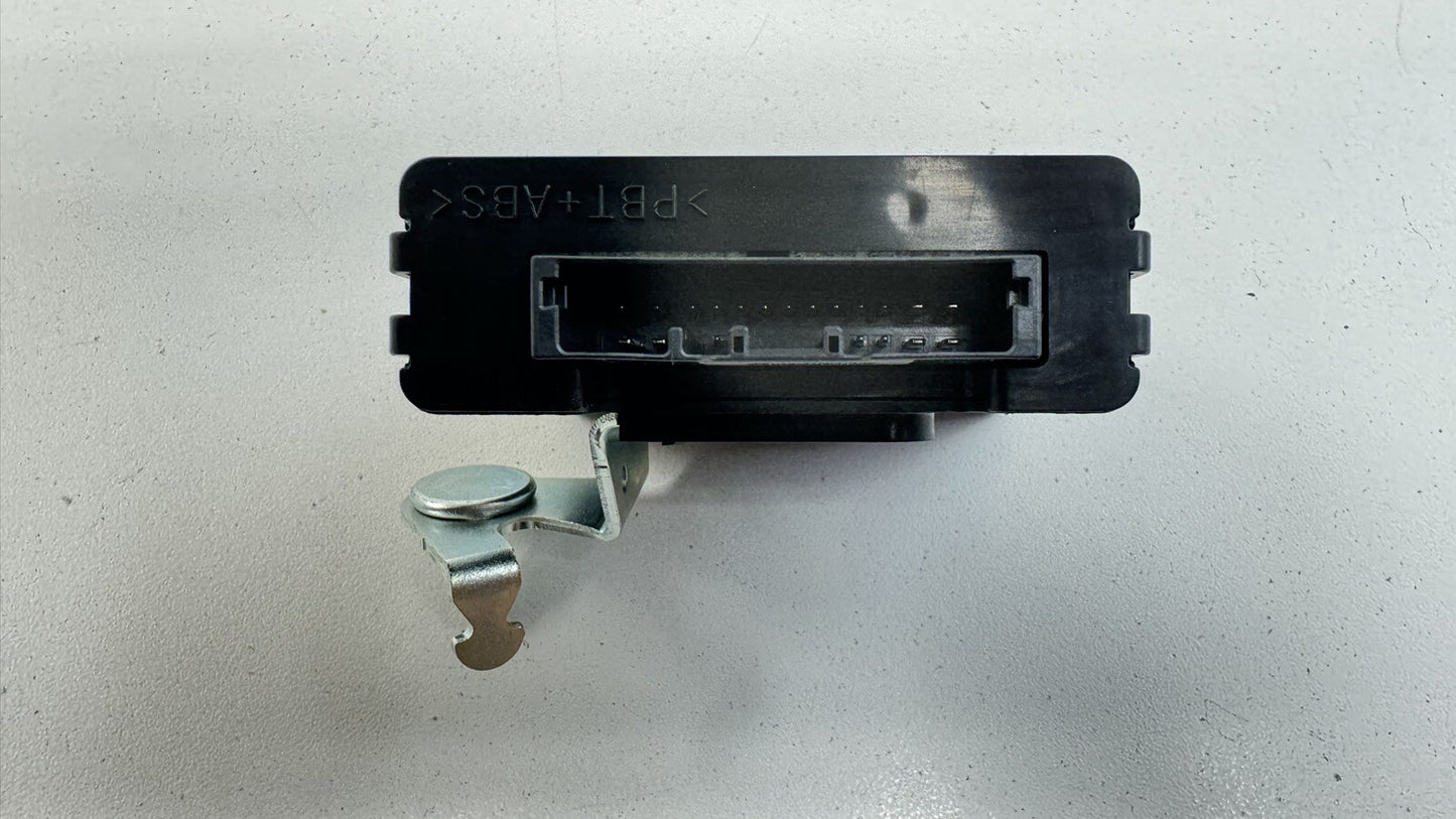 15-16 LEXUS RC F ACTIVE SPOILER CONTROL MODULE 89750-24010 OEM