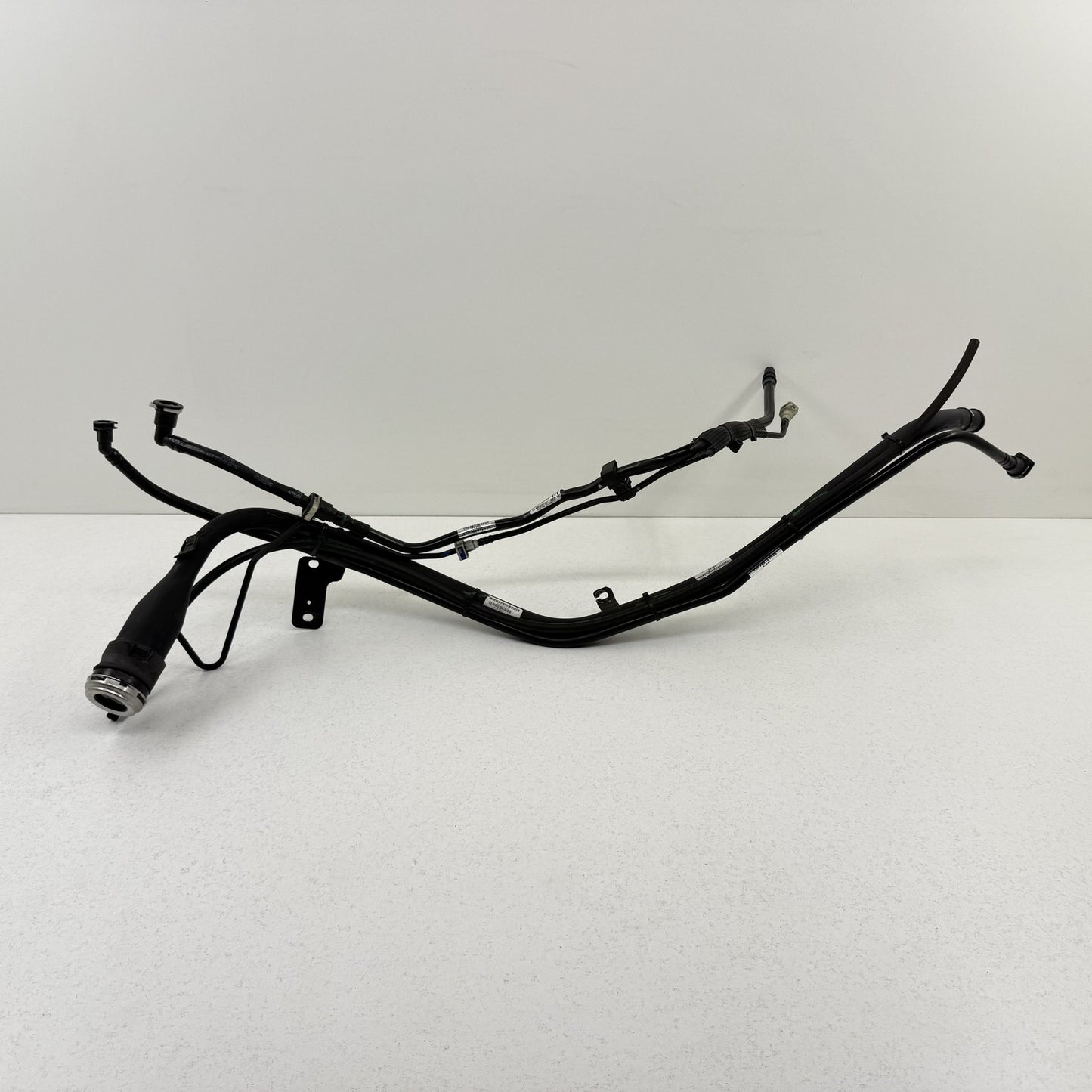 16-21 Dodge Durango SRT 6.2L 6.4L Gas Tank Fuel Filler Neck Tube Pipe Hose OEM