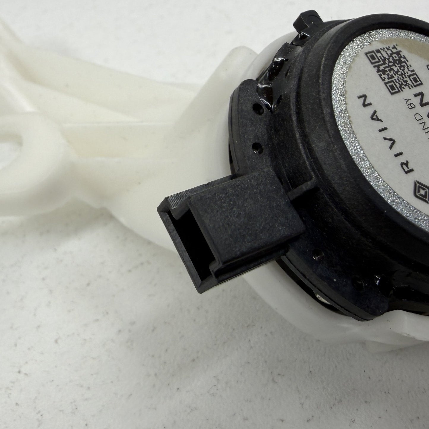 2022-2024 Rivian R1S R1T Front A Pillar Tweeter Speaker Pair PT00016444-B OEM