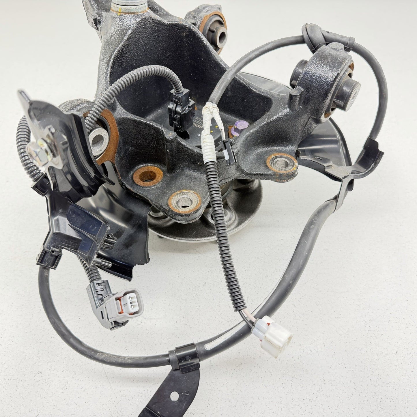 23-26 Toyota Prius Driver Left Rear Suspension Knee Assembly Set OEM