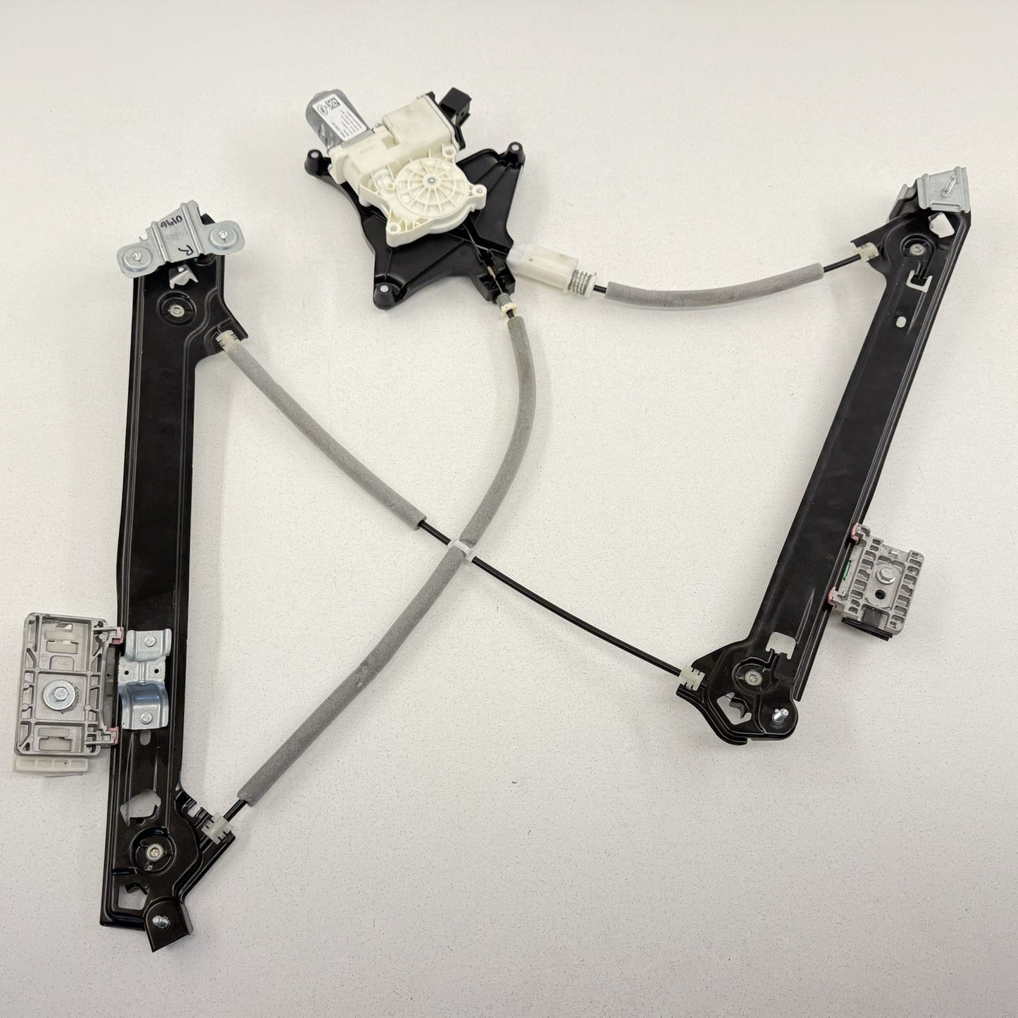 24-26 Ford Mustang Convertible Right Door Glass Window Regulator W/ Motor OEM