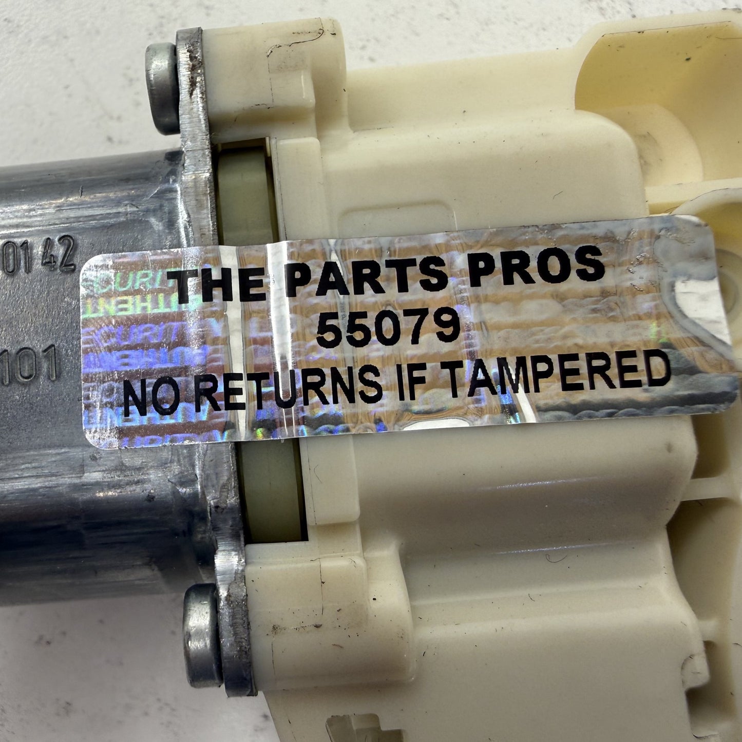 2008-2014 Mercedes C250 W204 Left Front Door Glass Window Regulator Motor OEM