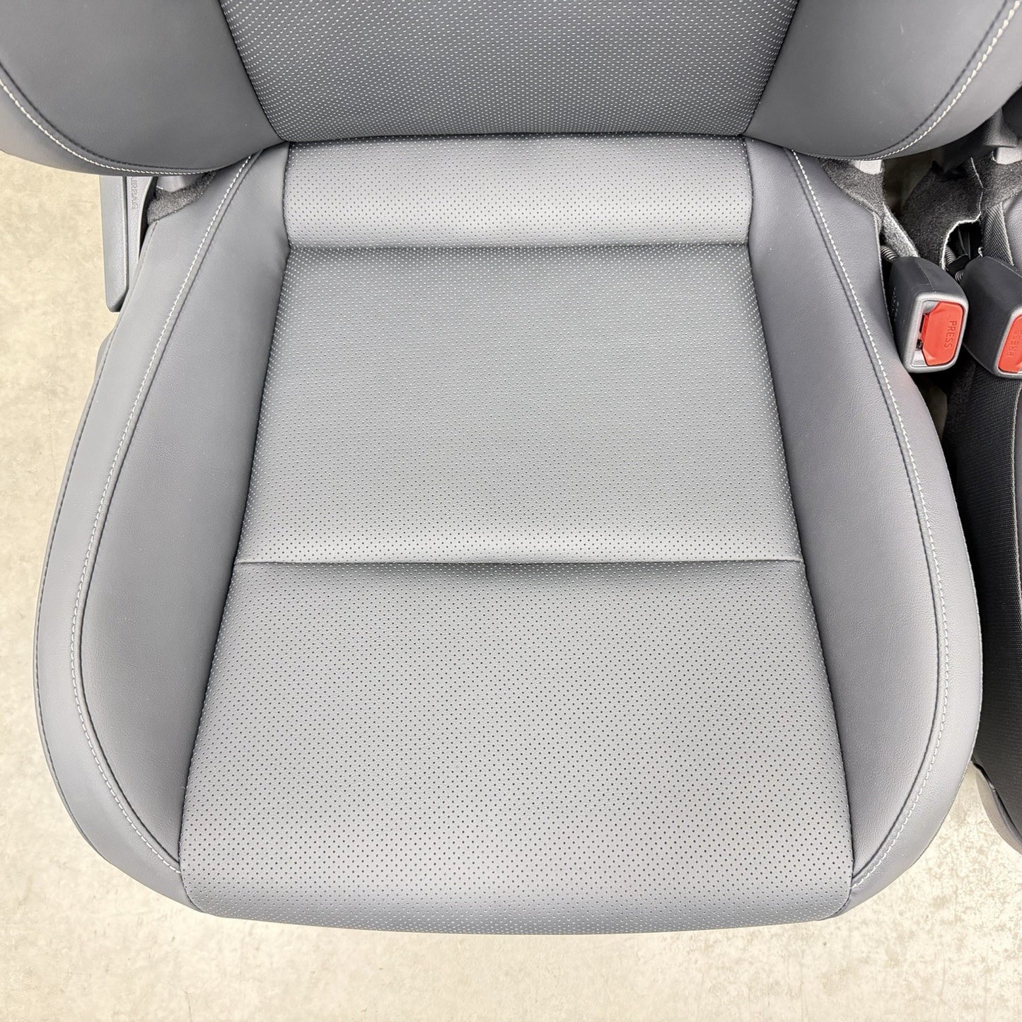 23-26 Toyota Prius Limited Front Seat Pair Heated & Ventilated Black SofTex OEM