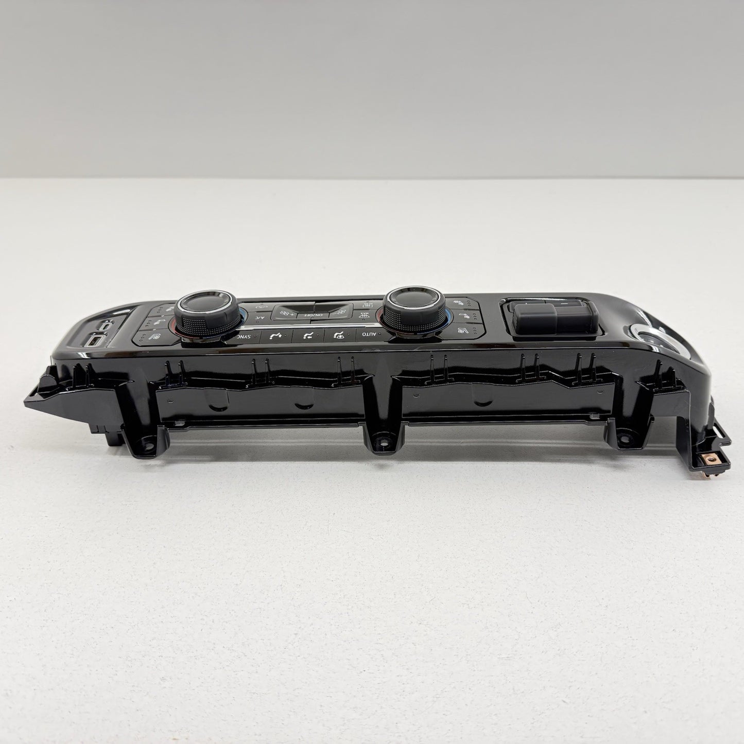24-25 Chevrolet Silverado 2500 3500 HVAC AC Air Climate Control Switch OEM