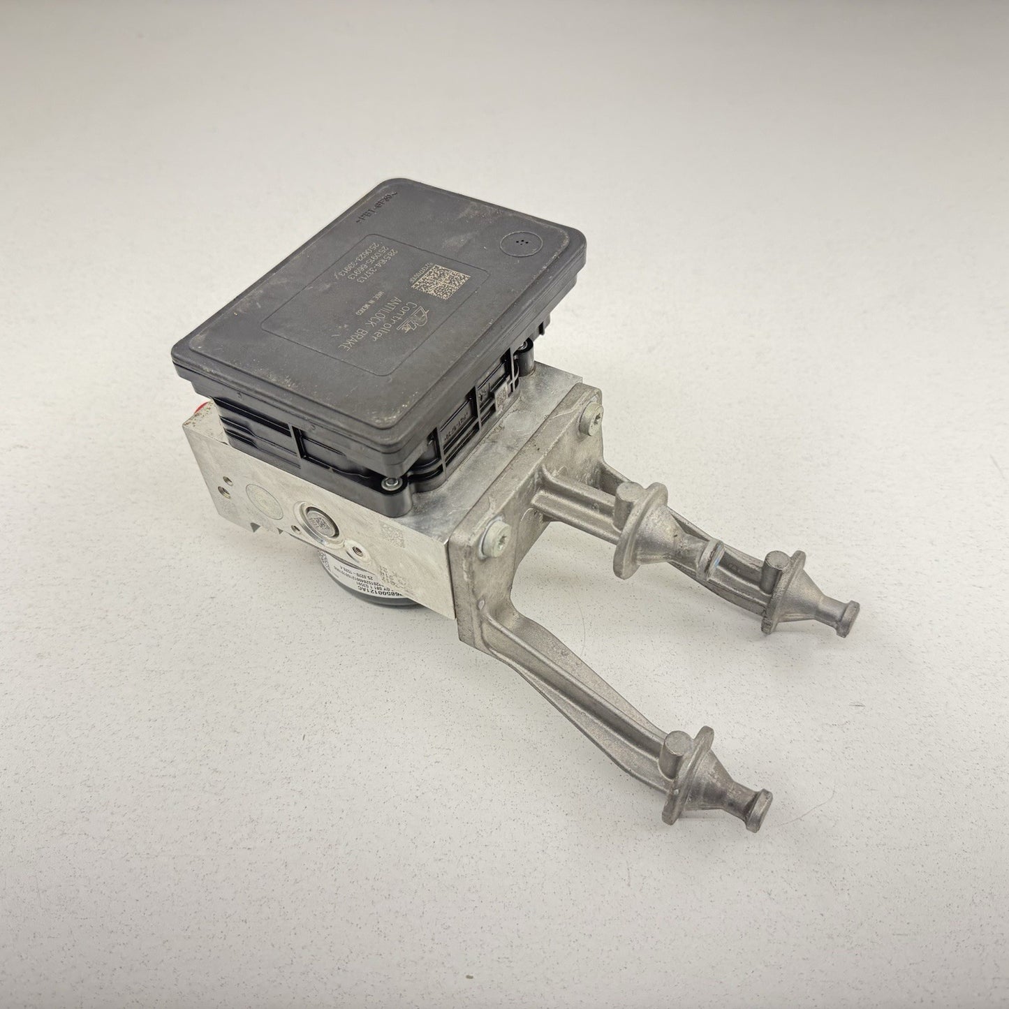 15-23 Dodge Challenger Anti Brake Lock Pump Module ABS Pump 68500121AC OEM