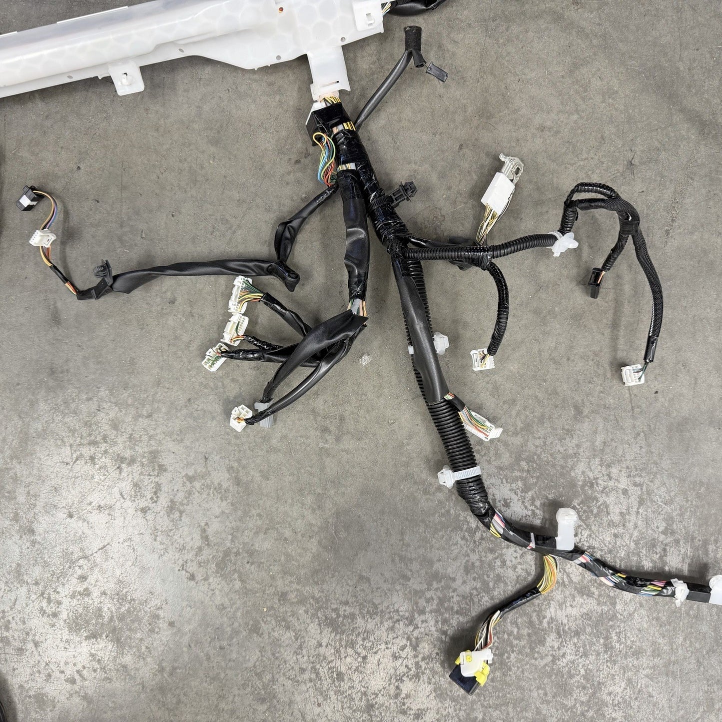 2020 Toyota Prius Prime Chassis Main Body Wiring Harness OEM