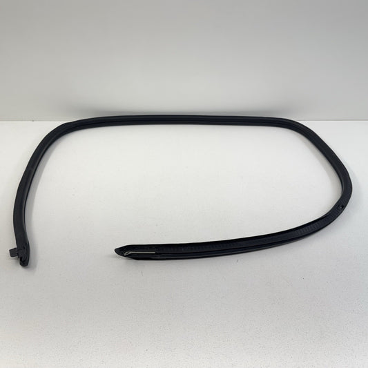 05-12 Porsche 911 997 Cabriolet Passenger Right Door Weatherstrip Seal OEM