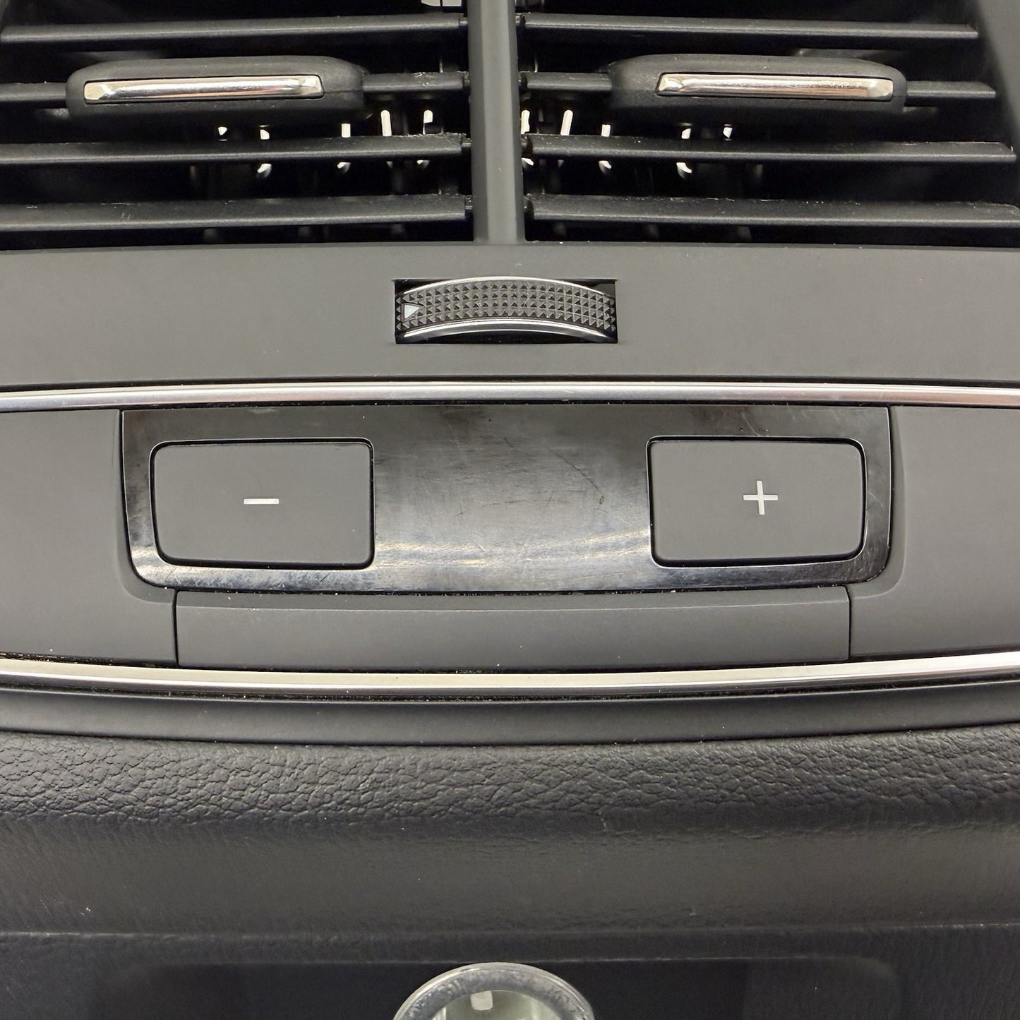 18-25 Audi A4 S4 A5 S5 Rear Center Console AC Air Outlet Vent Grille Black OEM