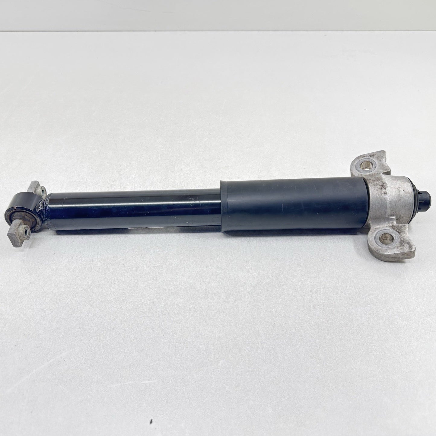 24-25 FORD MUSTANG GT LEFT OR RIGHT REAR STRUT SHOCK ABSORBER PR3C-18W002-AF OEM