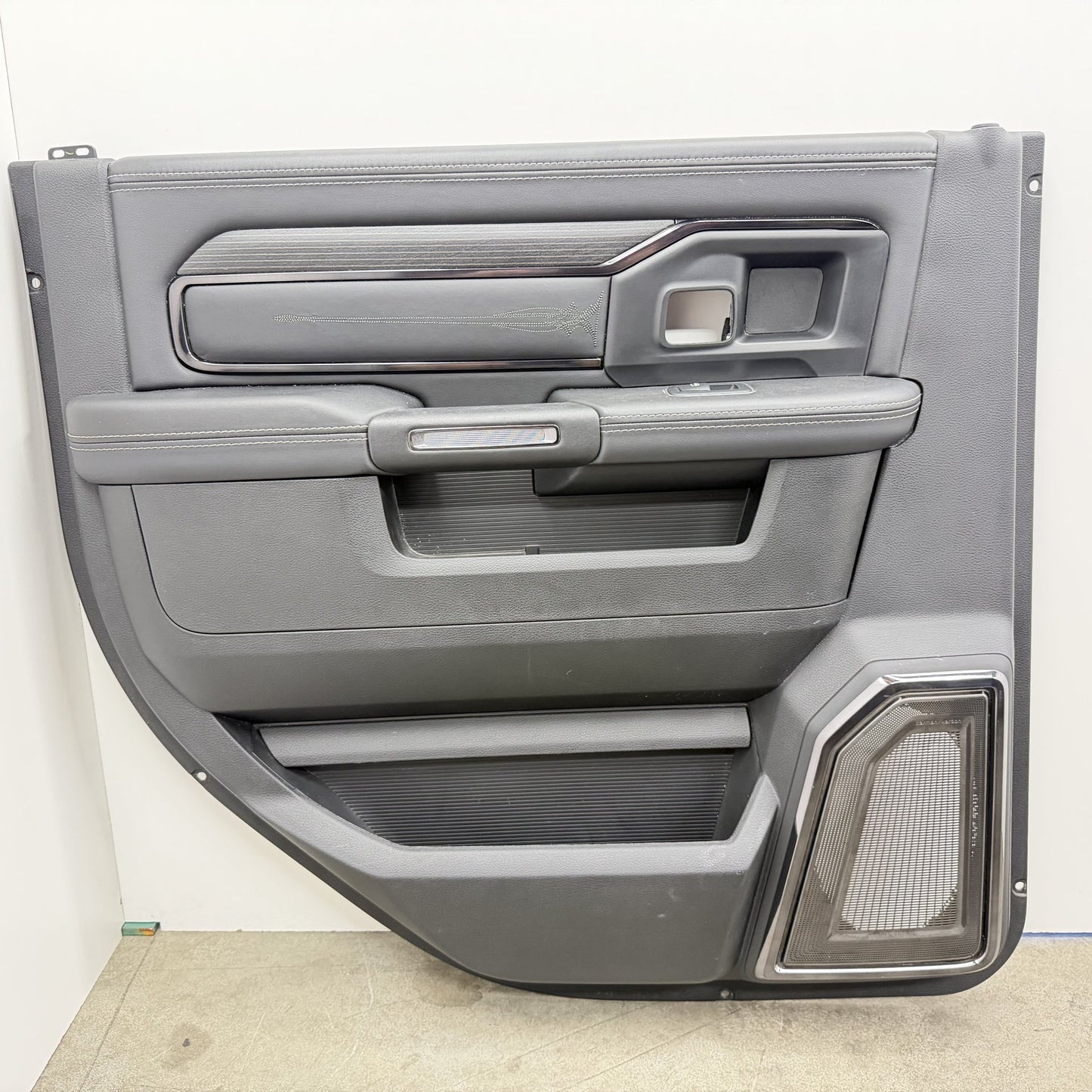 2019-2024 Ram 2500 3500 4500 5500 Limited Interior Door Trim Panel Set Black OEM