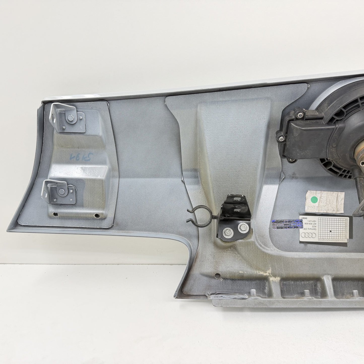 12-15 Audi R8 Spyder Convertible Passenger Right Rear Upper Quarter Panel OEM