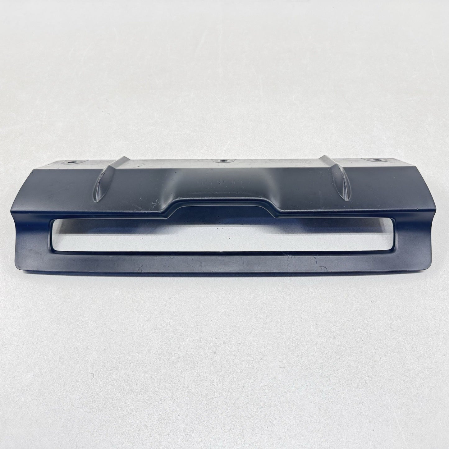 22-25 TOYOTA GR86 REAR BUMPER LOWER CENTER BRAKE LIGHT DIFFUSER COVER TRIM OEM